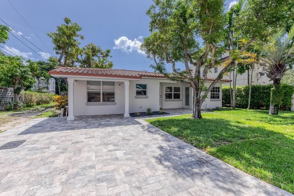 Mango Manor - Walk to Las Olas!