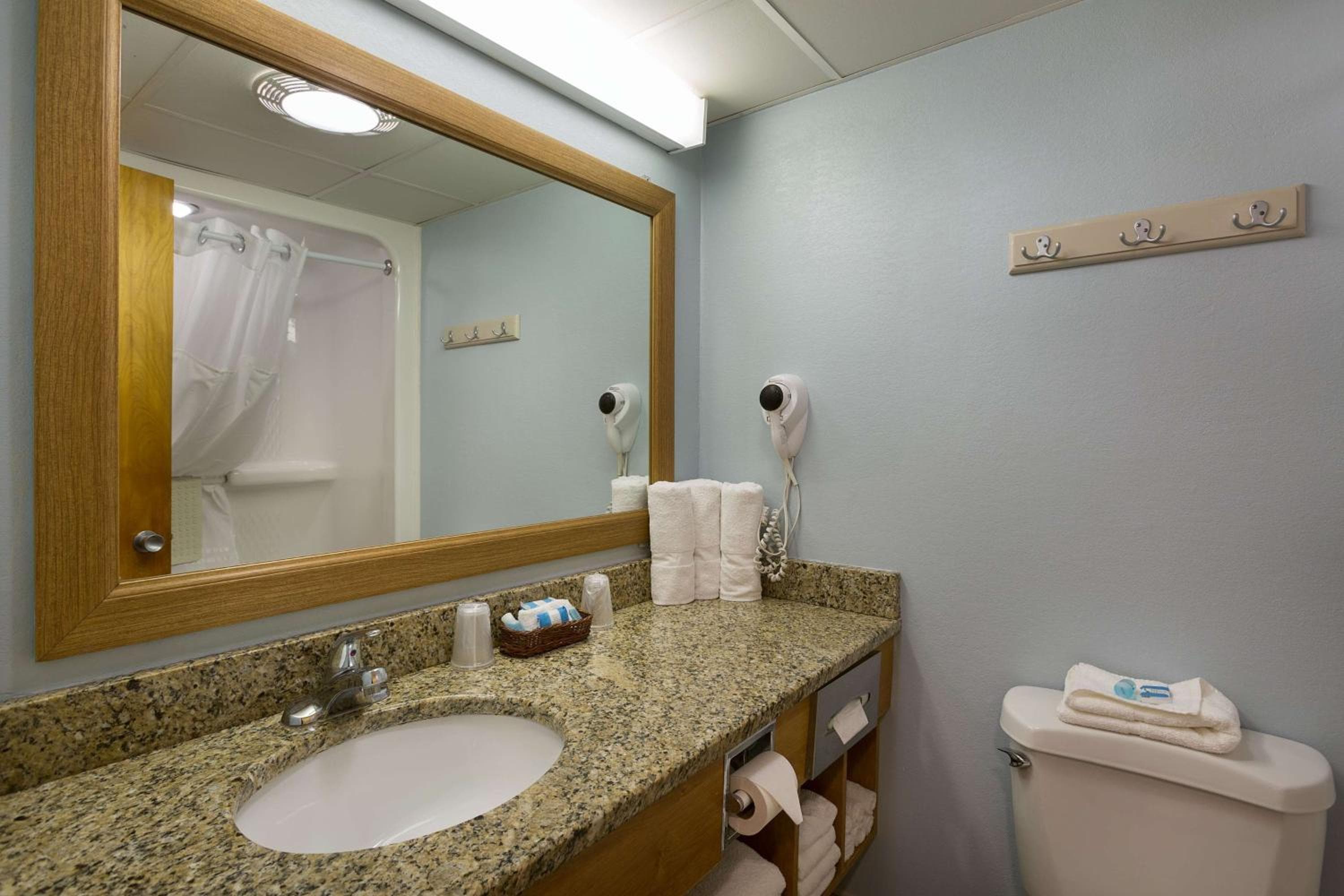 Dayton House Resort - BW Signature Collection