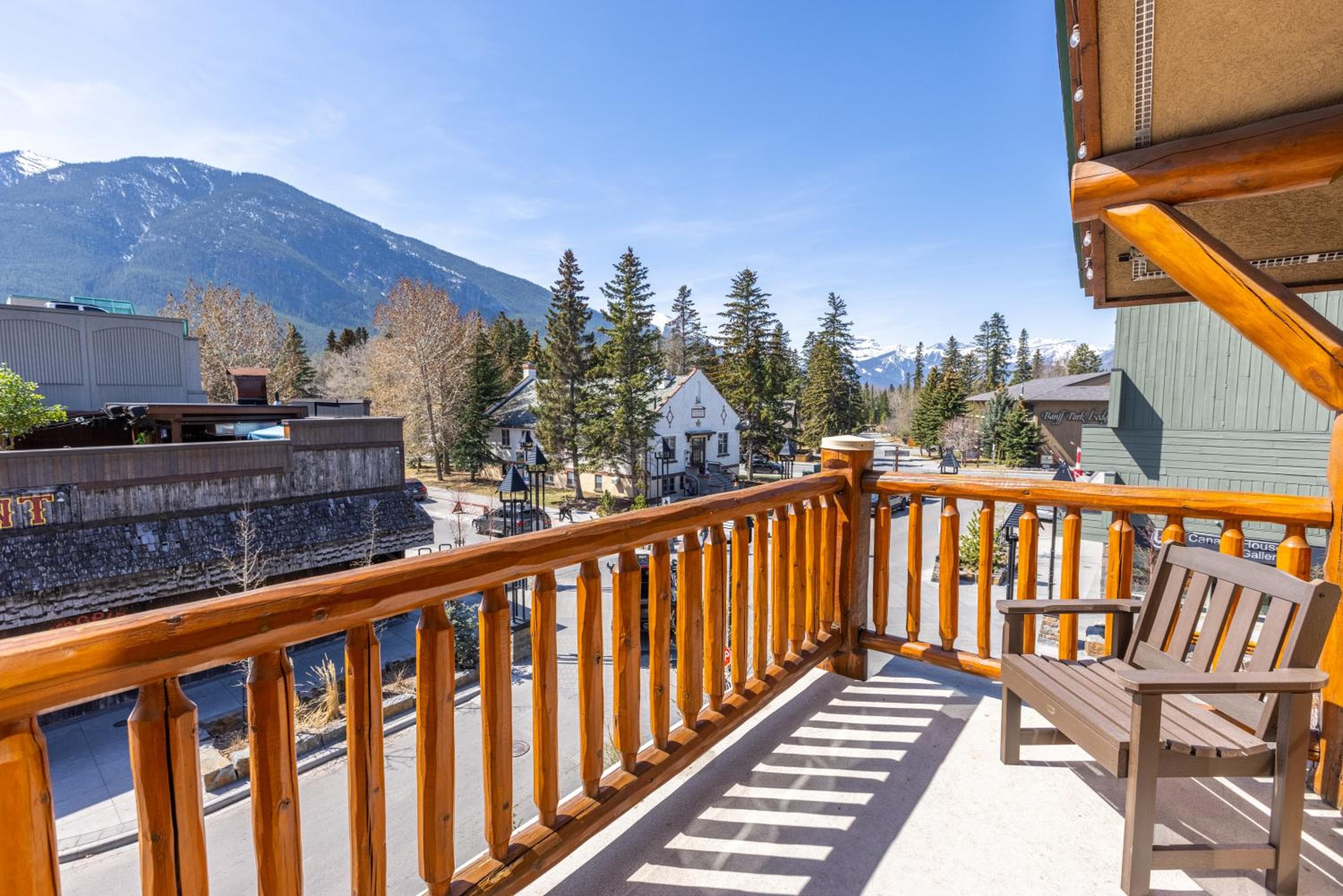 Brewster Mountain Lodge