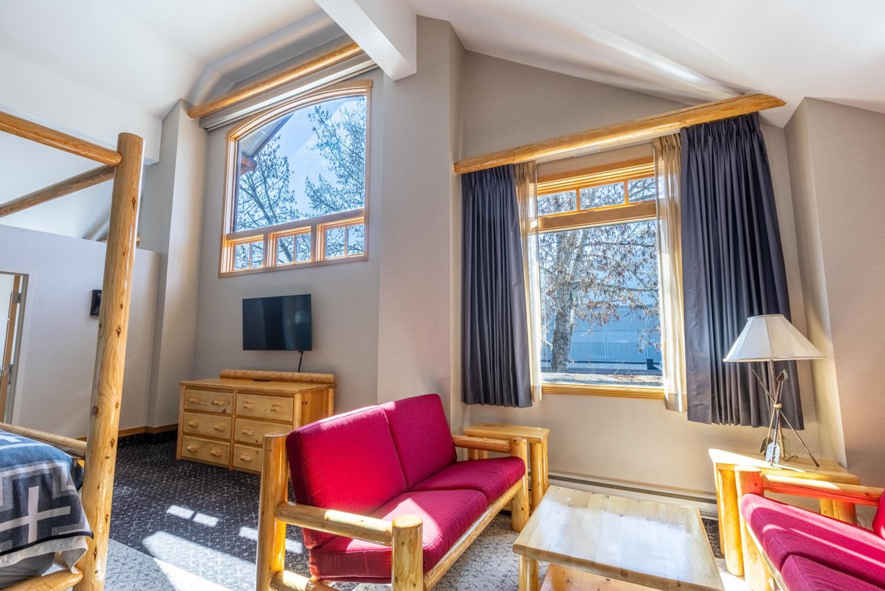 Brewster Mountain Lodge