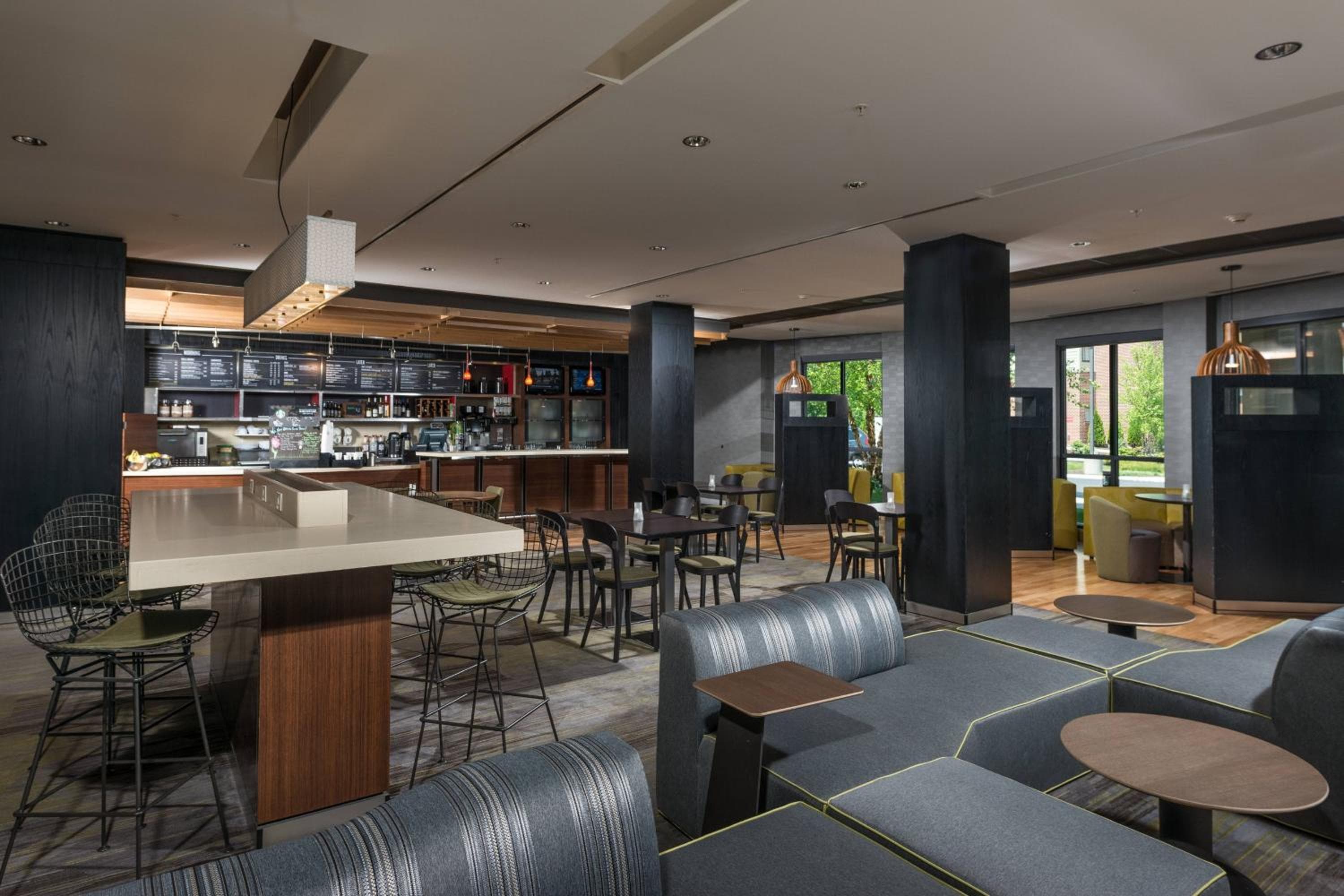 Courtyard Bangor
