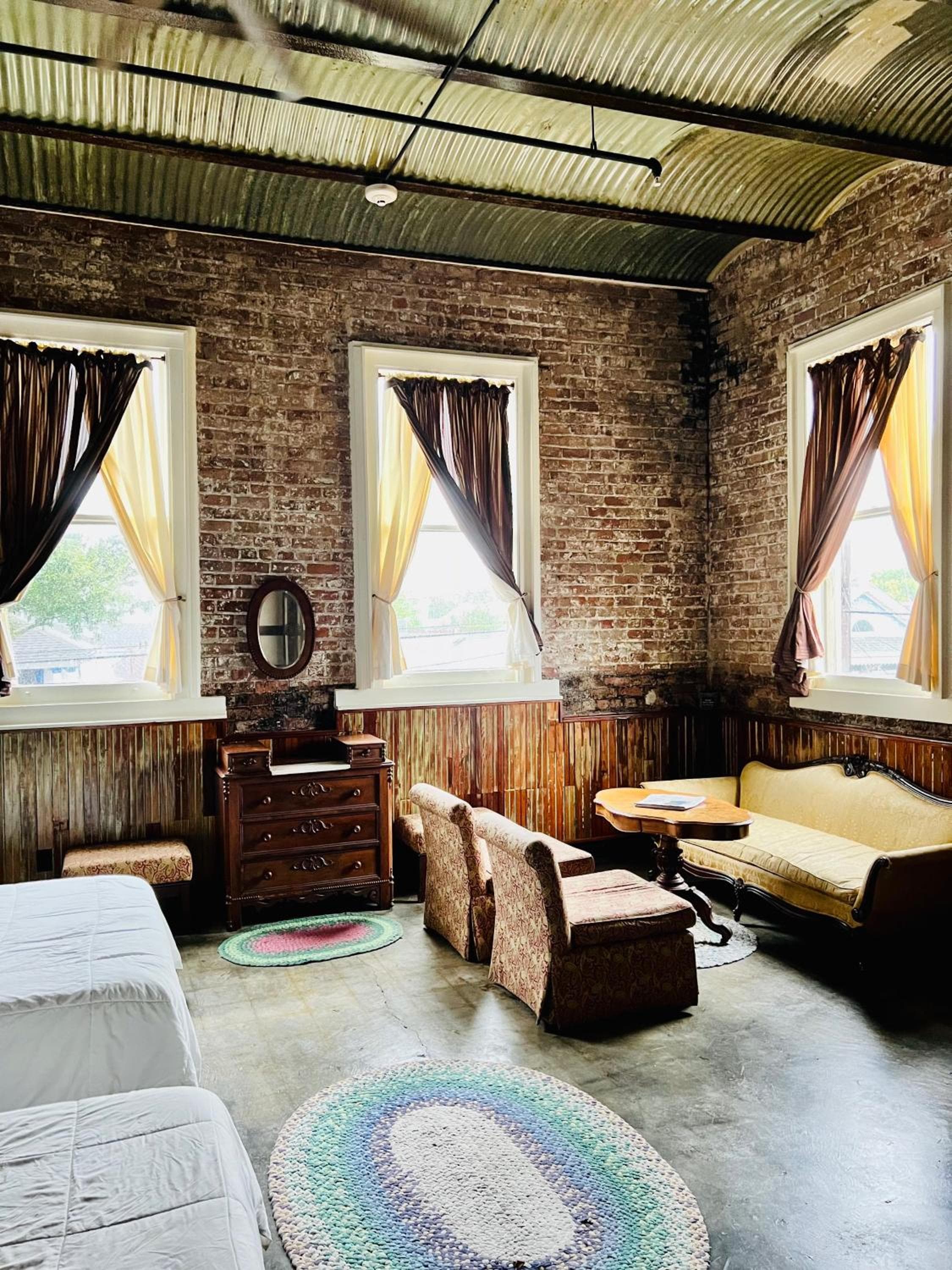 Inn at the Old Jail