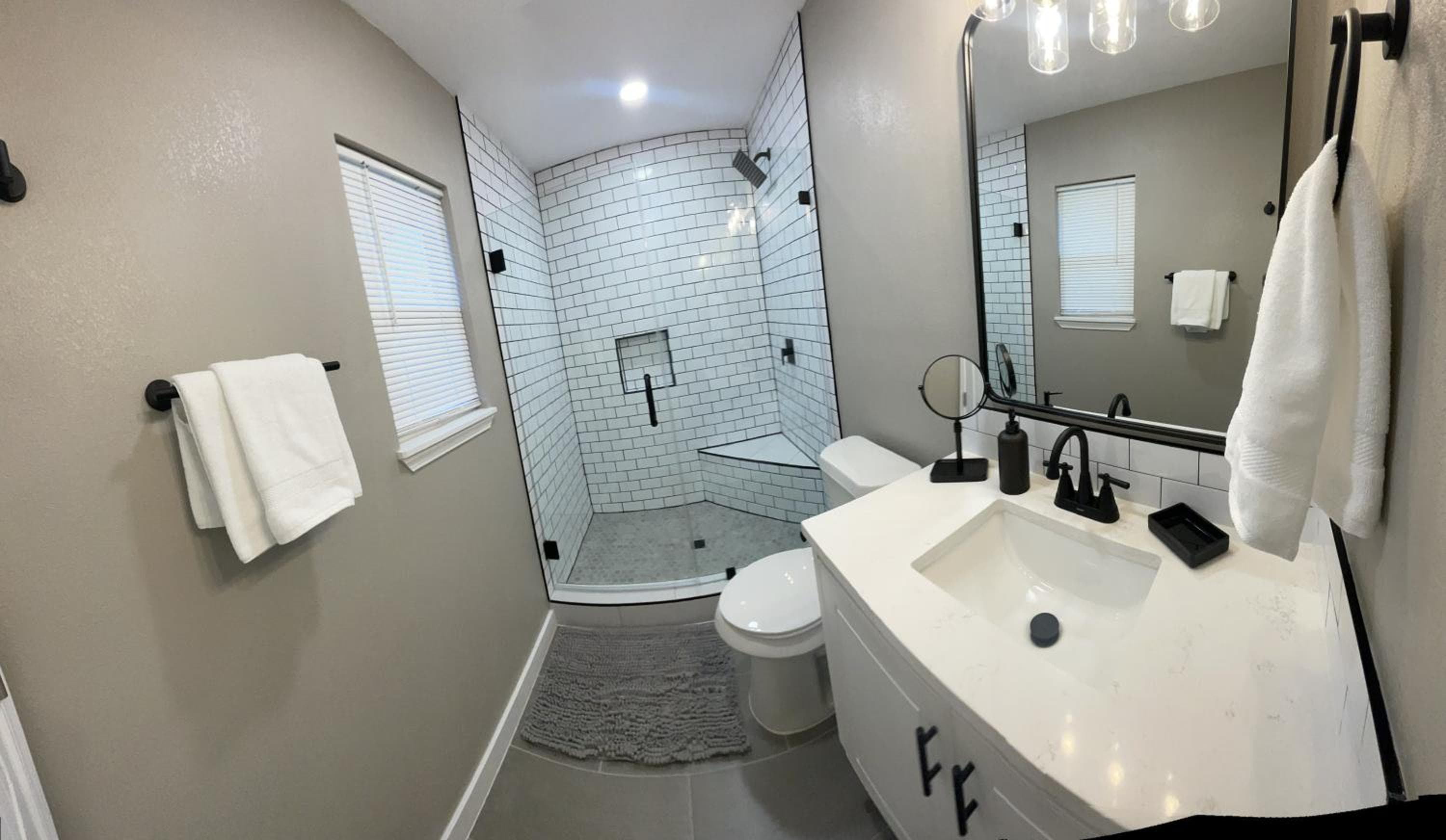 Apt 2- High Plains Lodge at Nomad Landing
