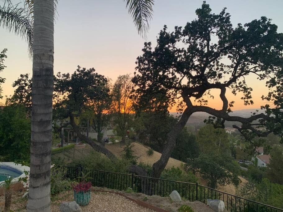 LA Villa Lake View Home