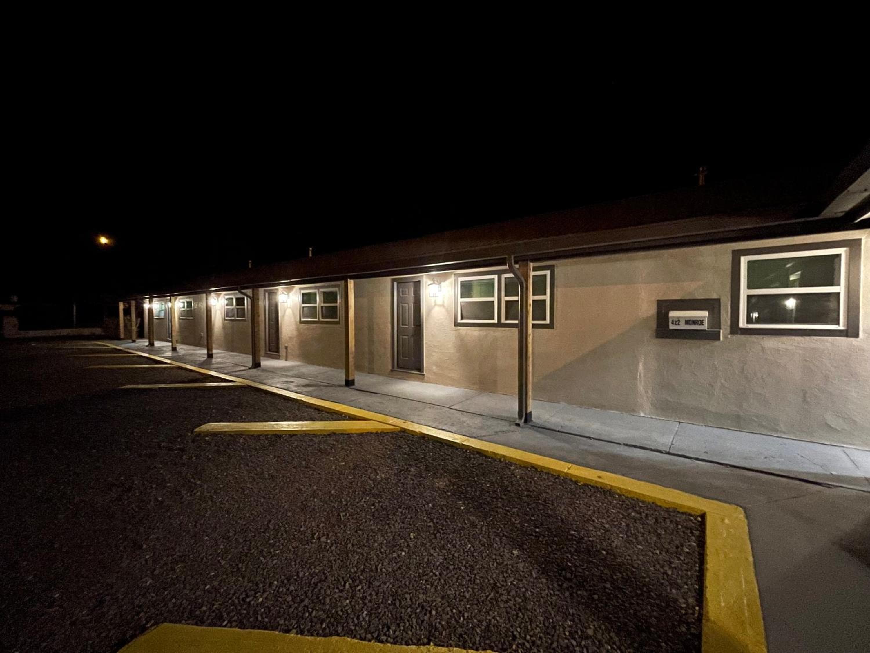 Apt 4 - High Plains Lodge at Nomad Landing
