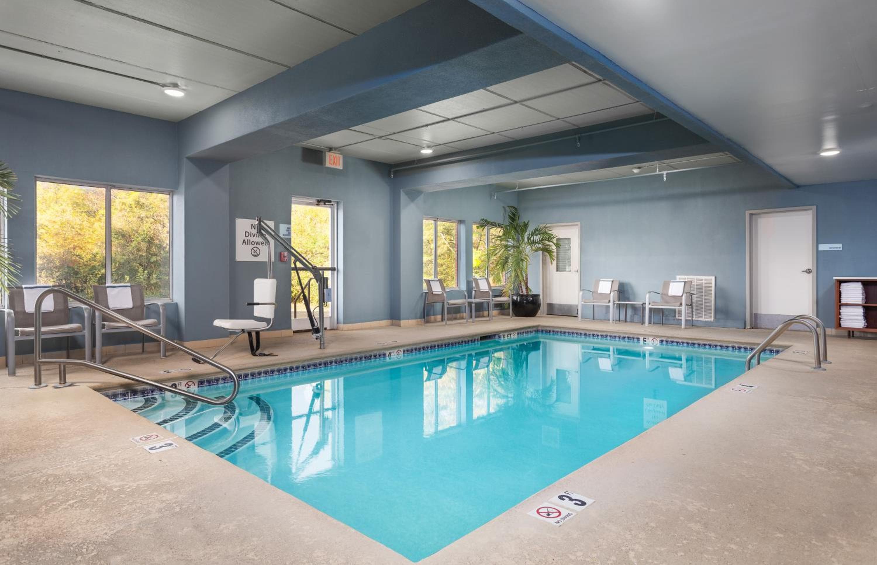 Holiday Inn Express Hotel & Suites Chattanooga-Lookout Mountain by IHG