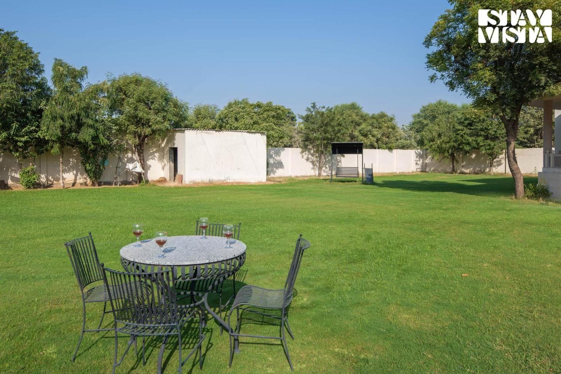 StayVista's The Cosy Countryside - Villa with Swimming Pool, Lawn & Indoor-Outdoor Games