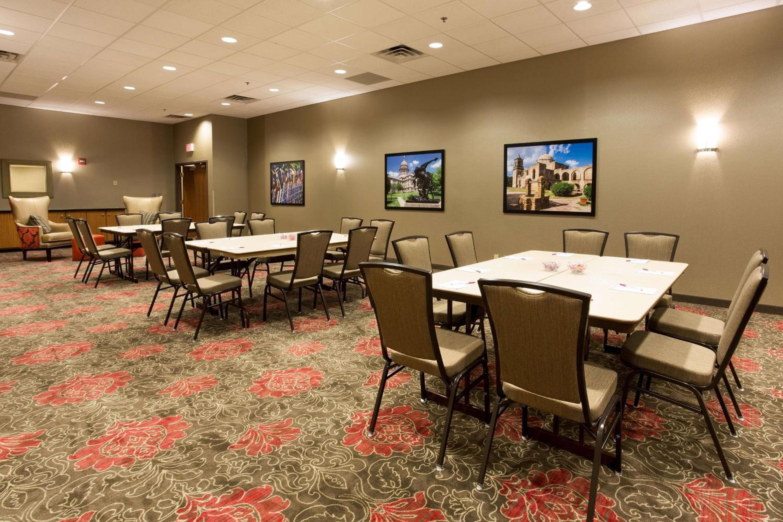 Drury Inn & Suites San Antonio Riverwalk