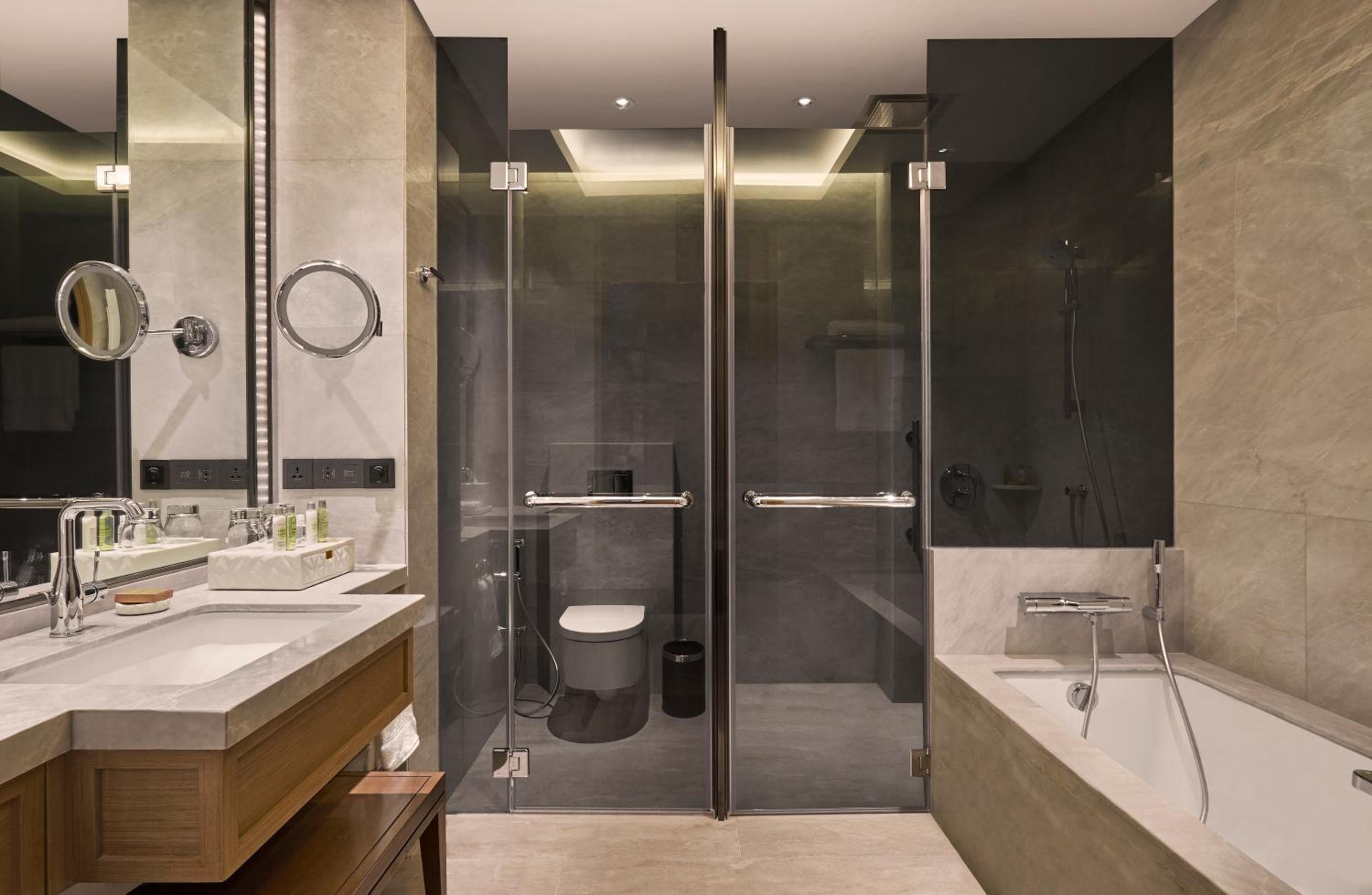 Hilton Manila Newport World Resorts