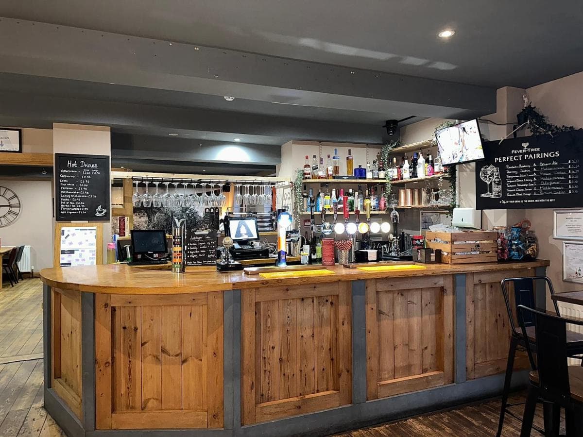 bar