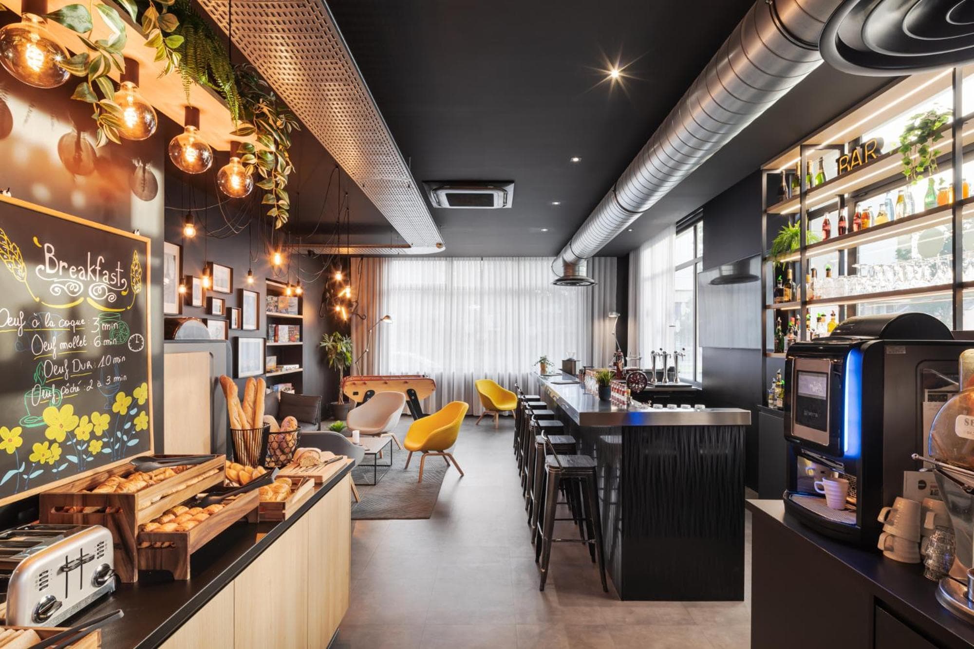dining