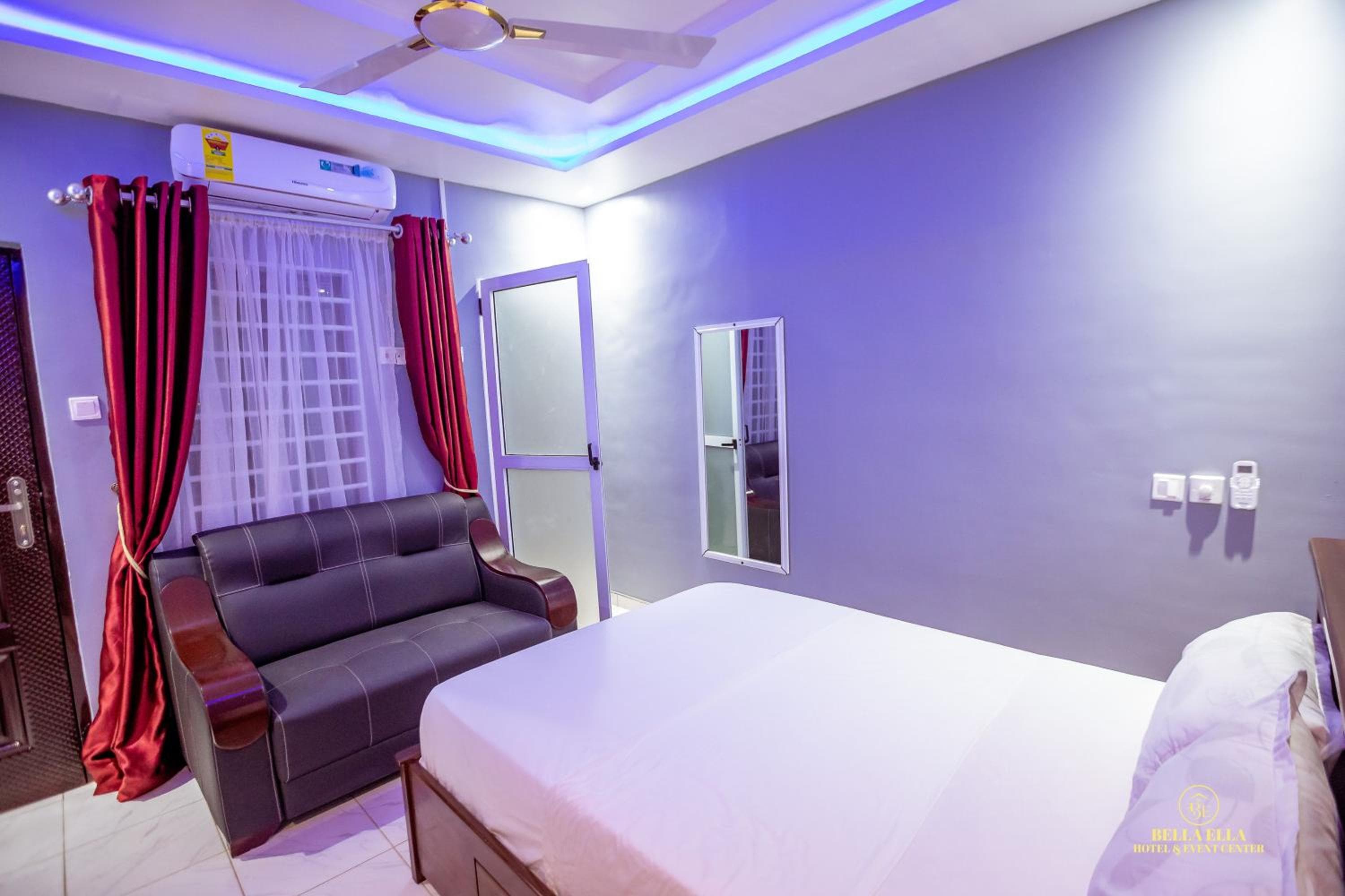 Bella Ella Hotel & Event Center