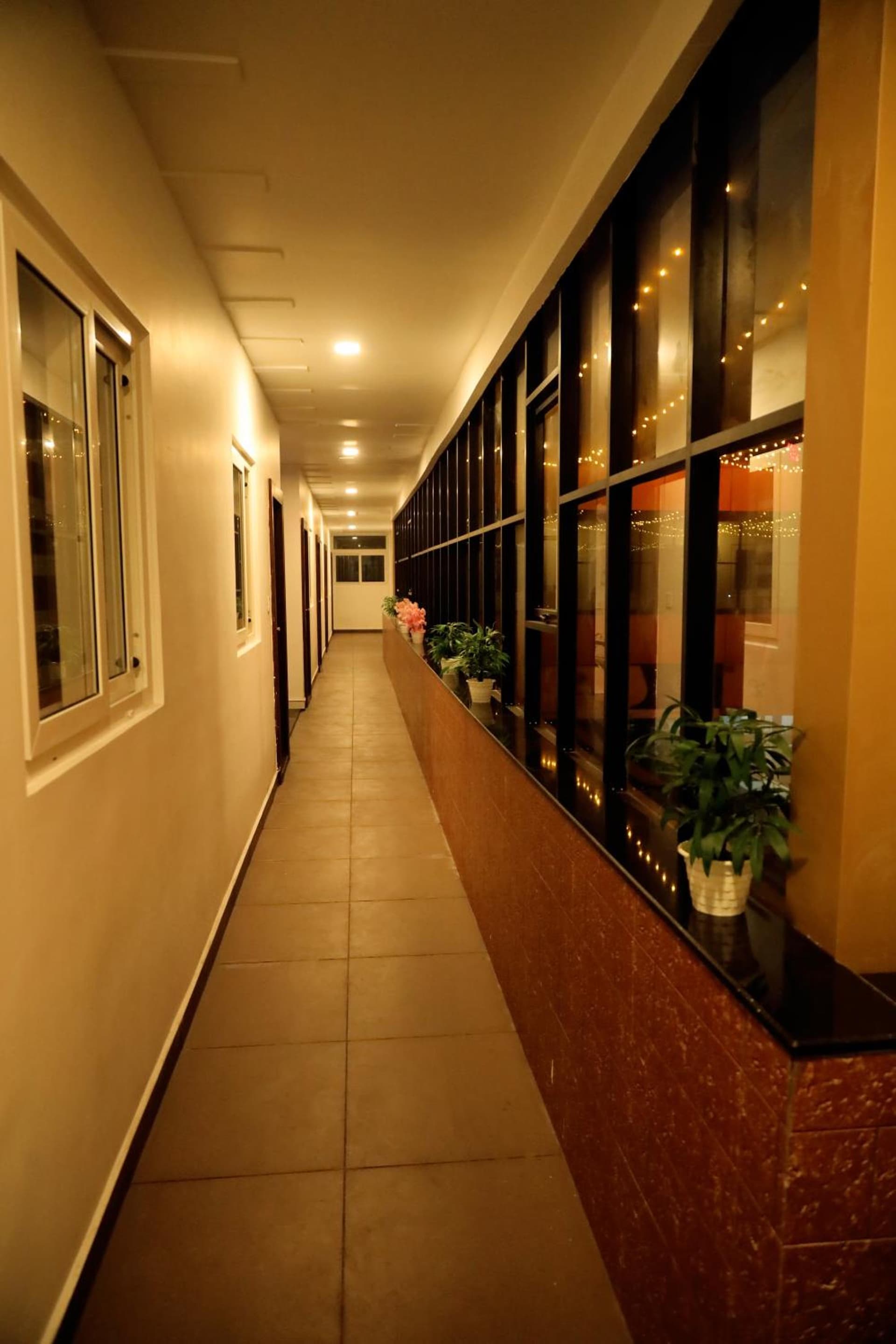 Misty Avenue Premium Rooms