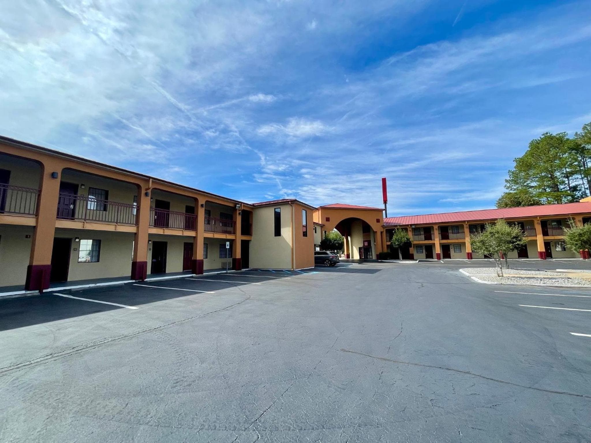 Super 8 by Wyndham Richland MS