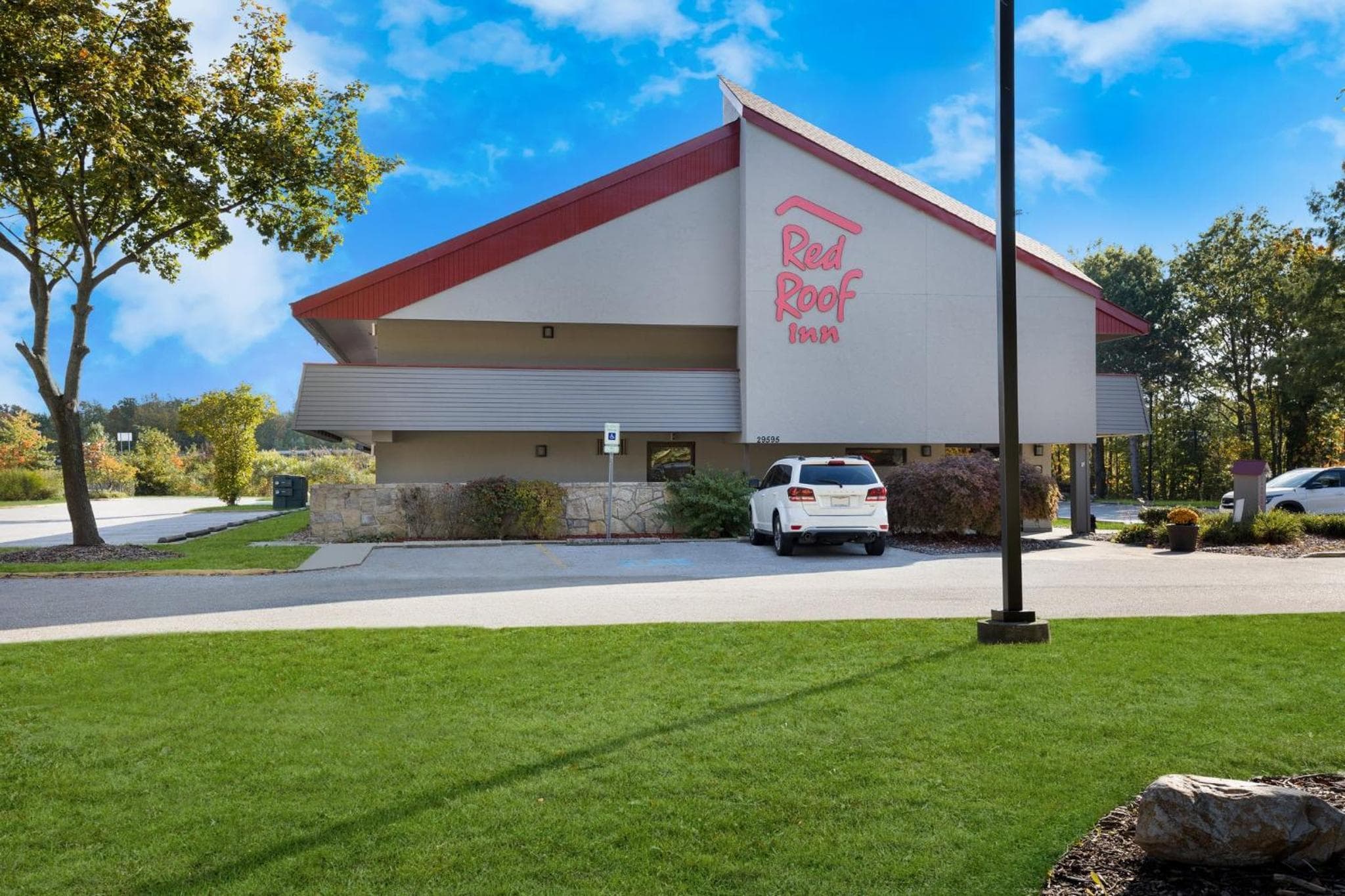 Red Roof Inn Cleveland - Westlake