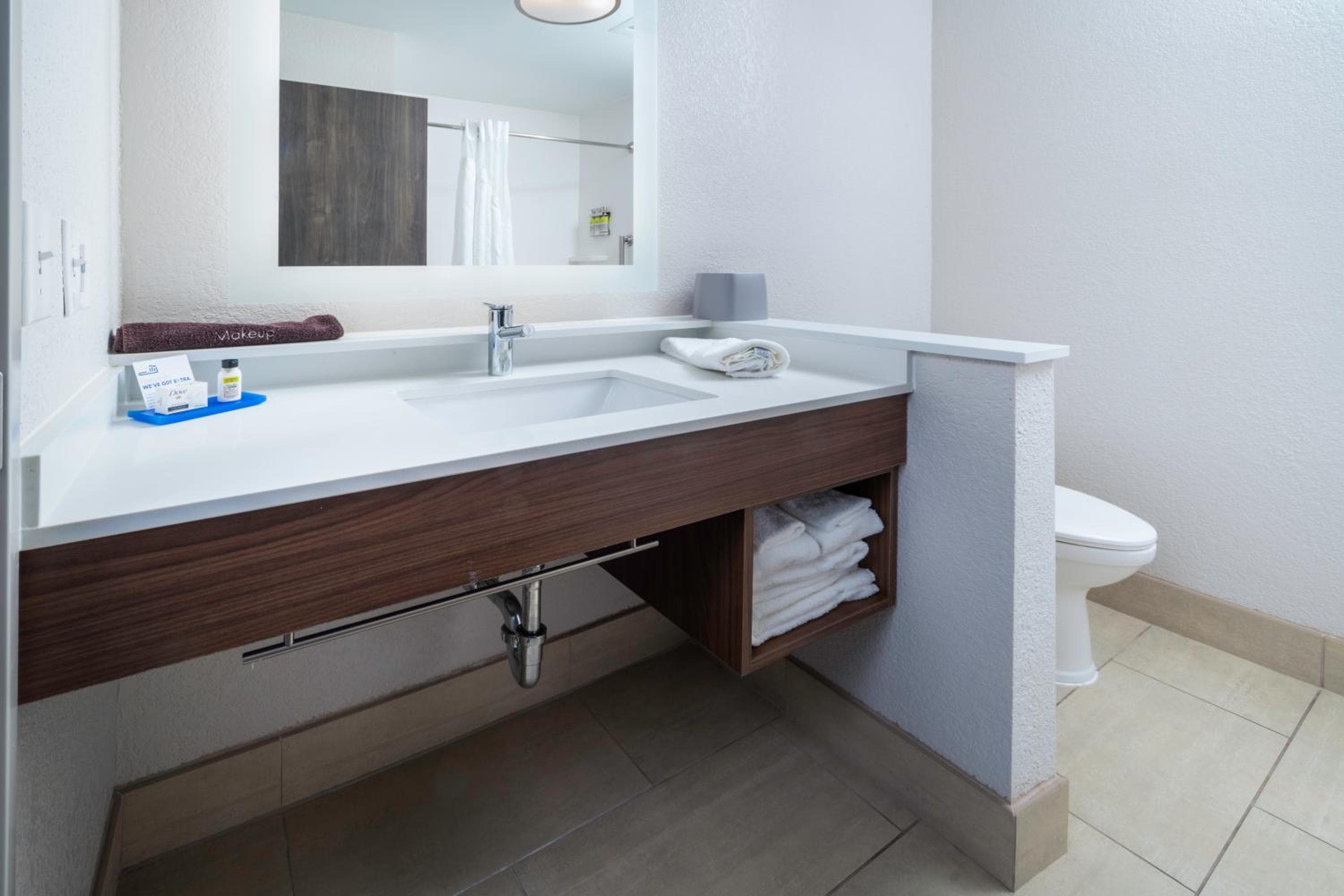 Holiday Inn Express & Suites - Florence - Cincinnati Airport by IHG