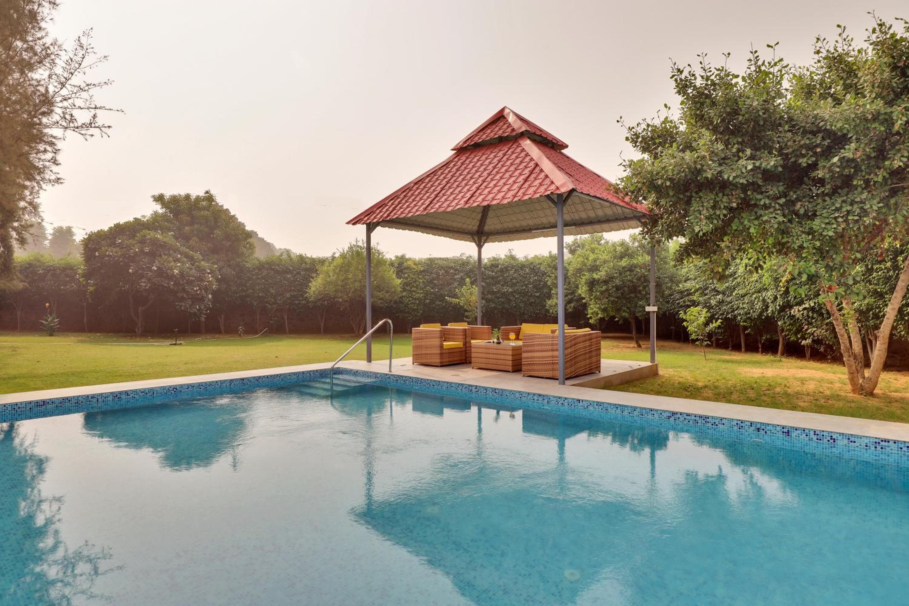 Alaya Stays Luxe FarmAcre Pet-friendly 4-BHK Villa With Private Pool, Garden & Terrace
