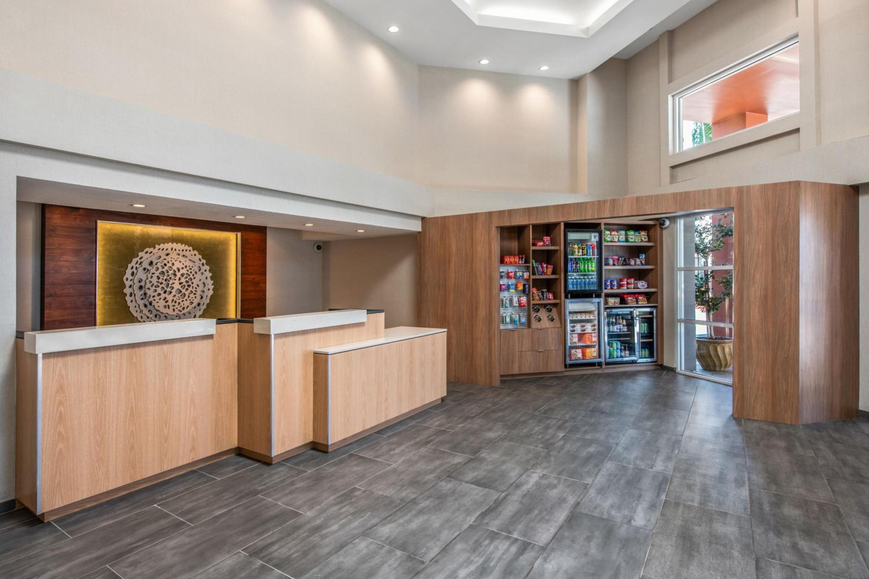 Fairfield Inn and Suites by Marriott San Jose Airport