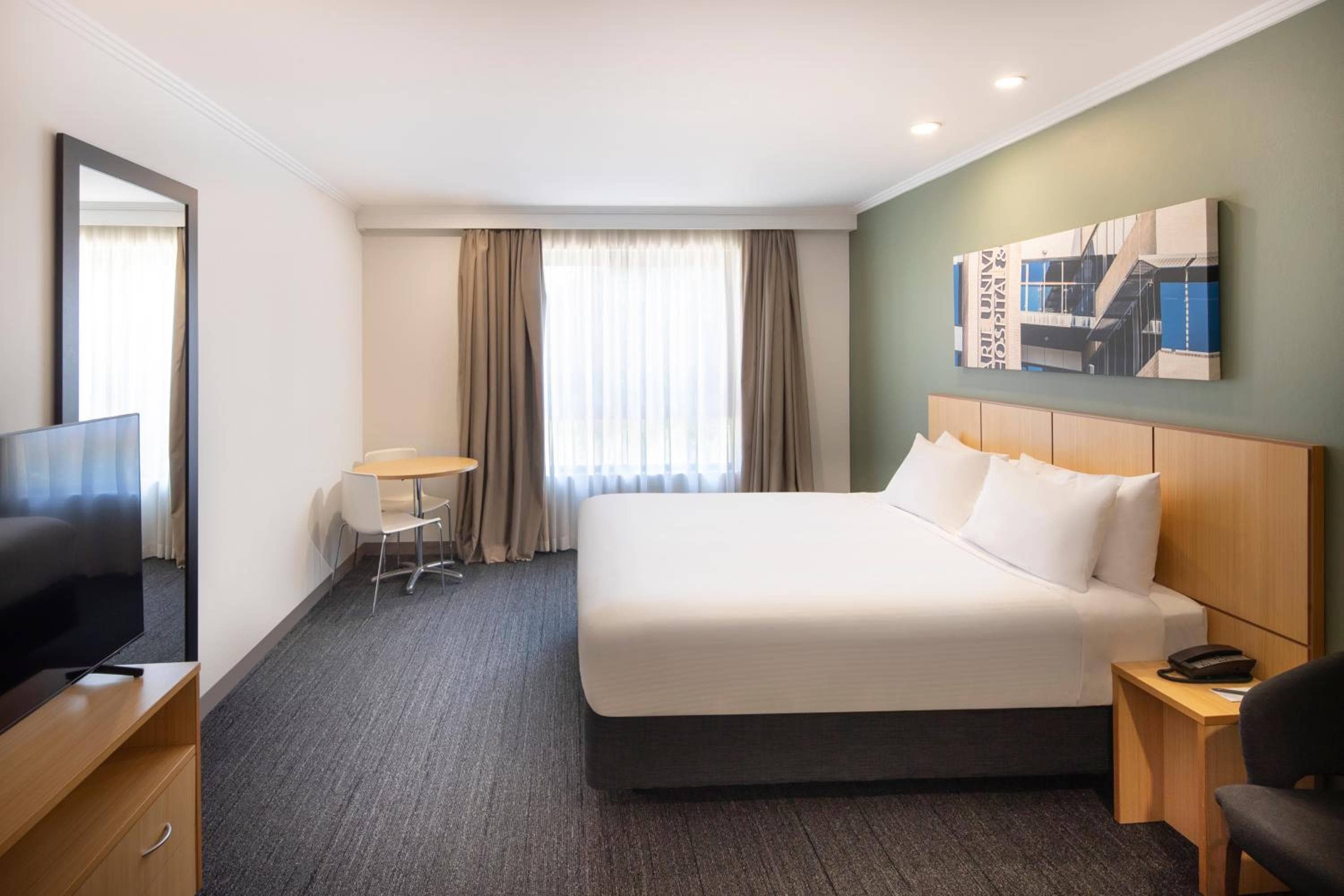 Mercure Melbourne Southbank