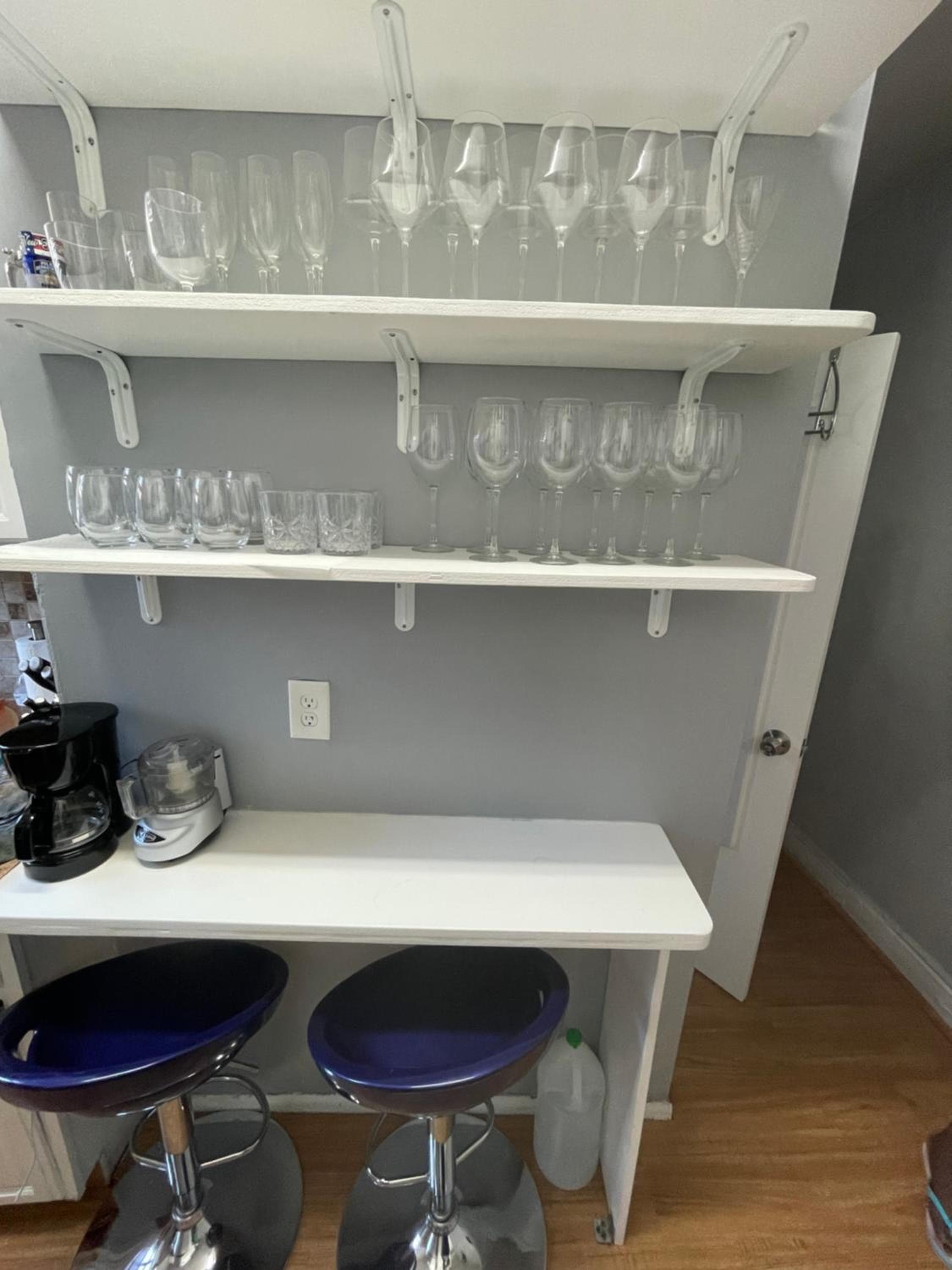 Room in a 2 Bedrooms apt. 10 minutes to Time Square!