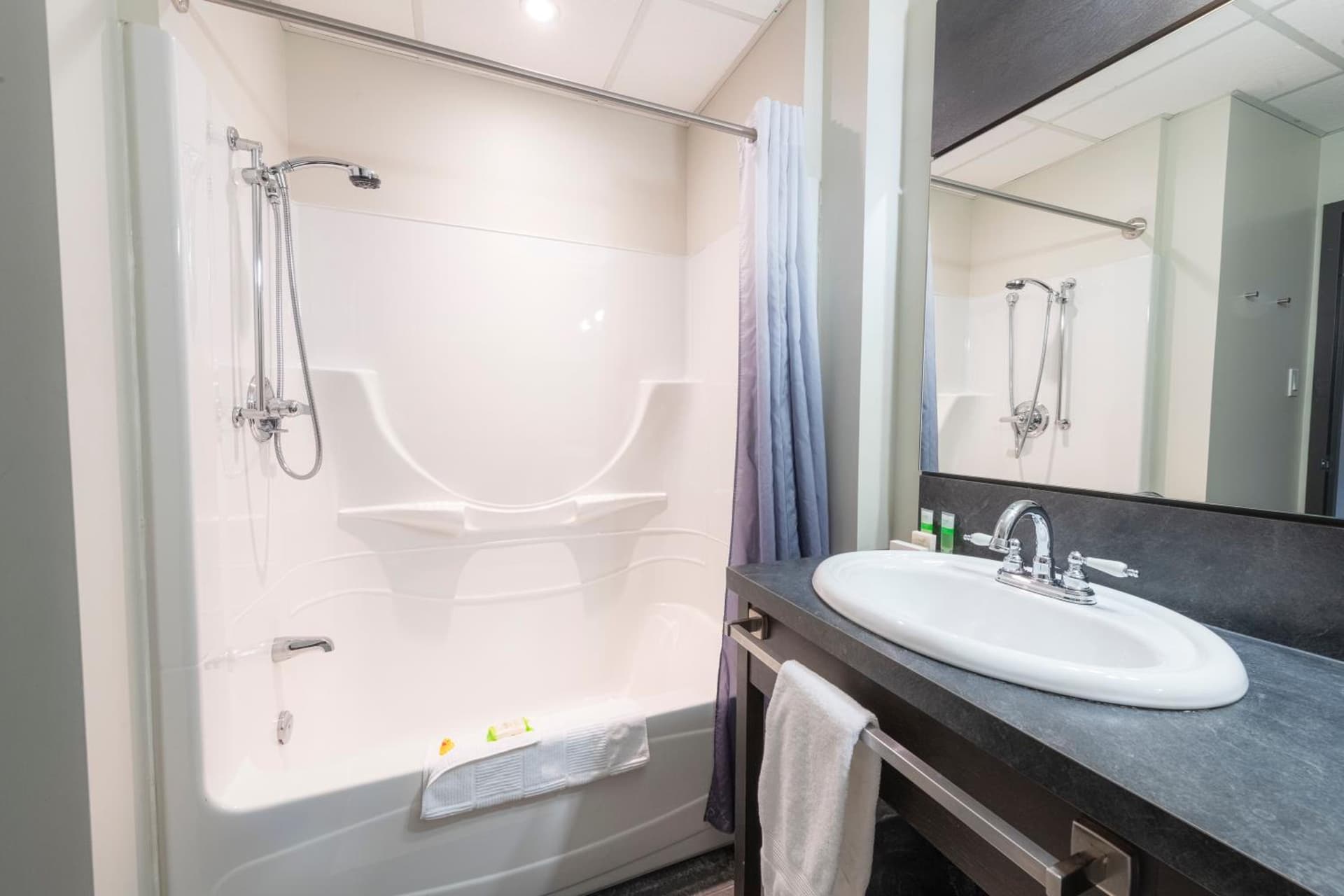 Grand Times Hotel – Aeroport de Quebec
