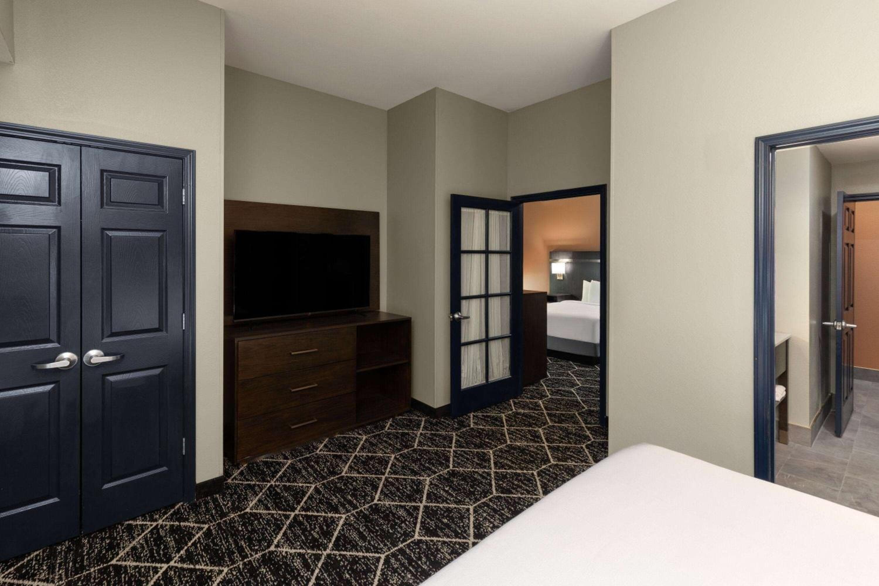 La Quinta by Wyndham Olathe
