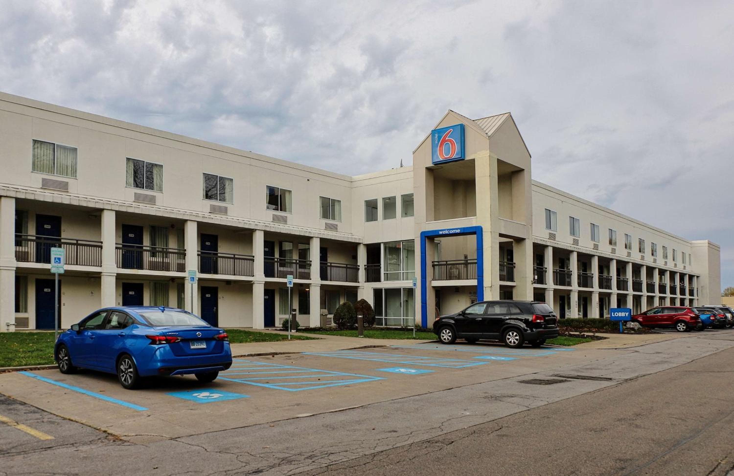 Motel 6 Buffalo NY Airport Williamsville