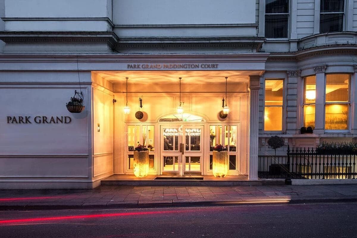 Sunday London Paddington Hotel