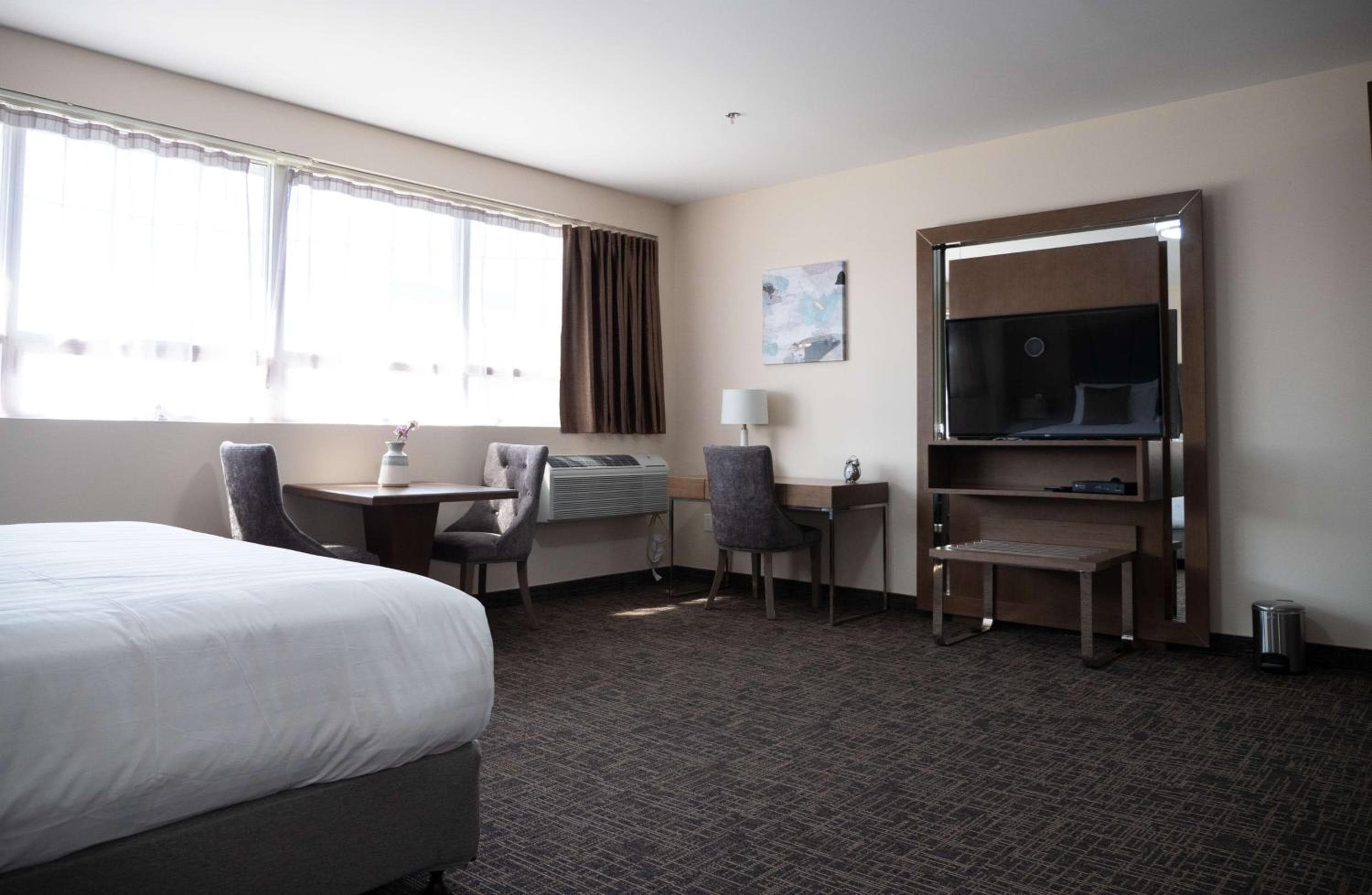 Hotel Montreal Metropolitan, an Ascend Collection Hotel