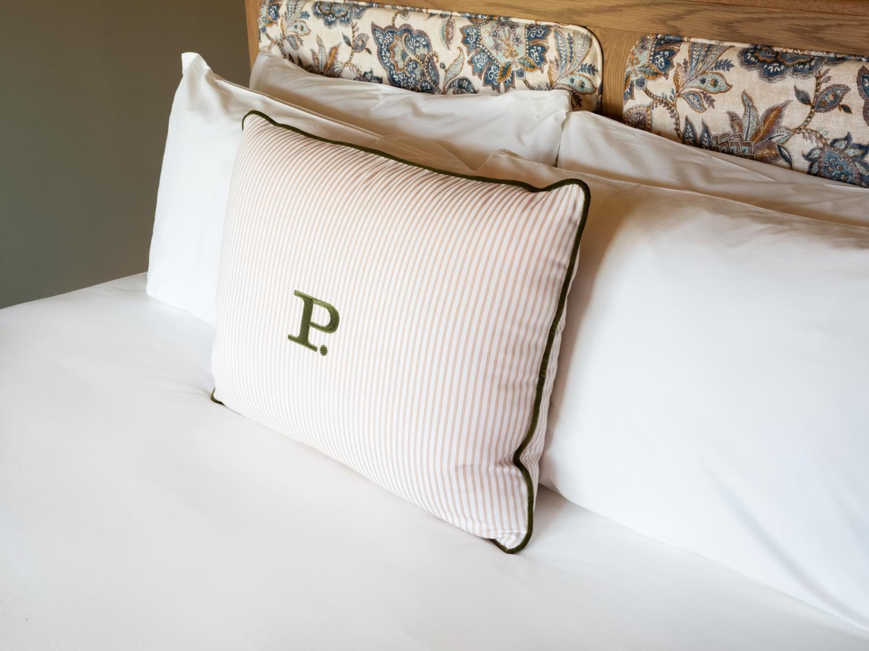 Palihouse Hyde Park Village