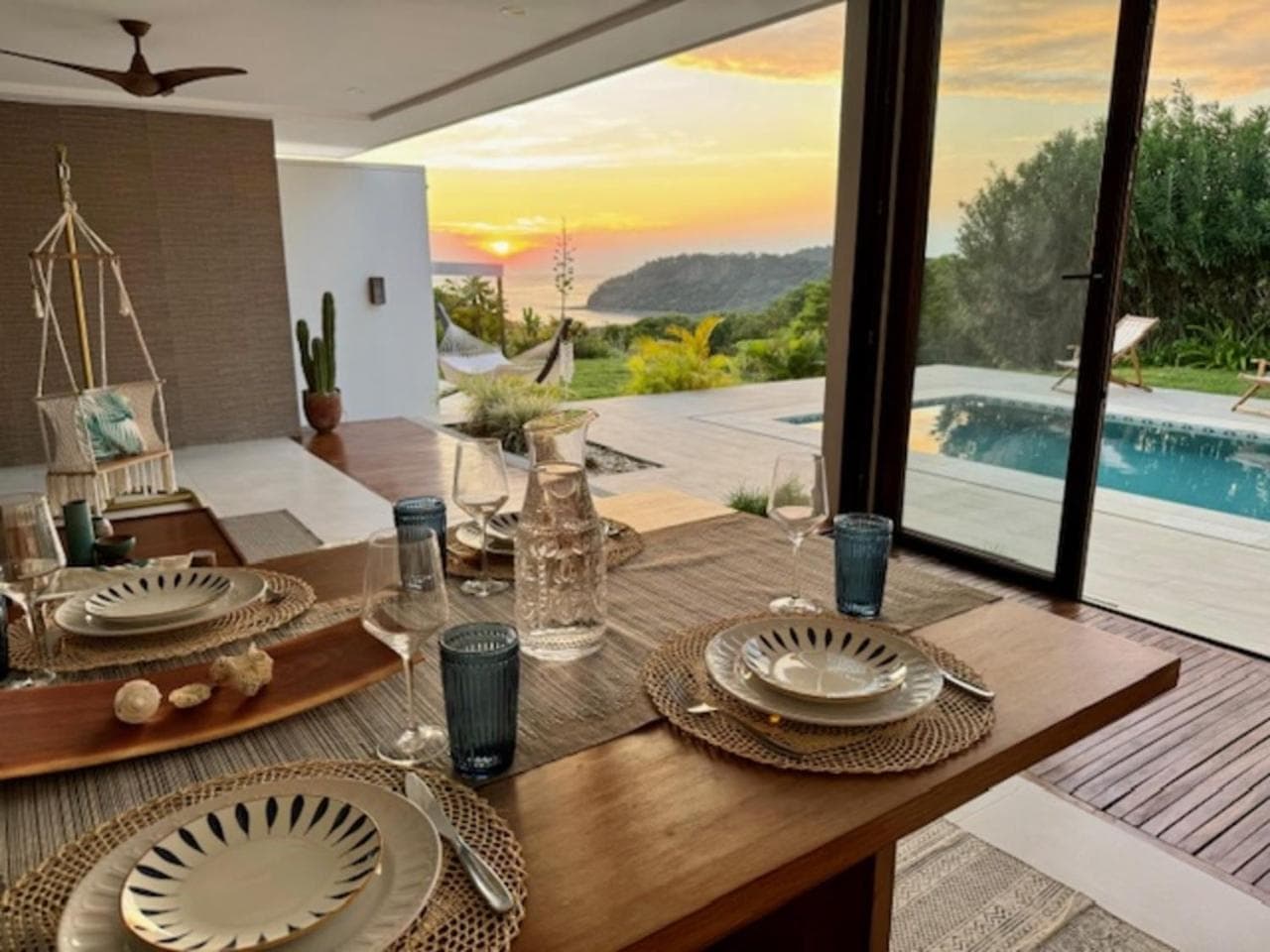Boho Oasis Casa Chill, Tranquil Private Villa, Pool, SJDS