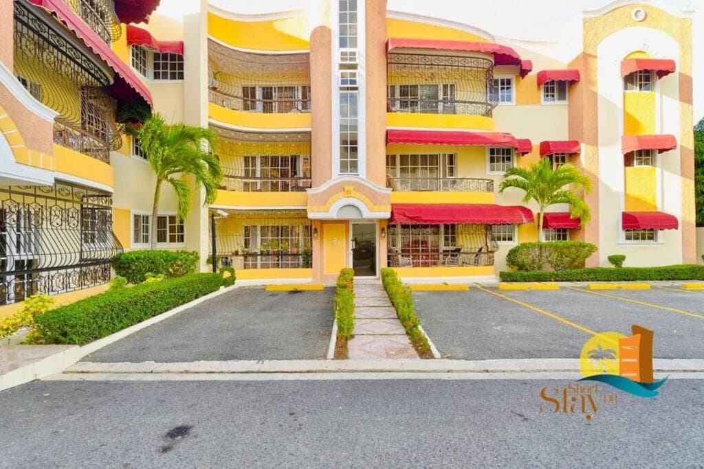 PEACEFUL CONDO 3 BED 3A/C WIFI POOL