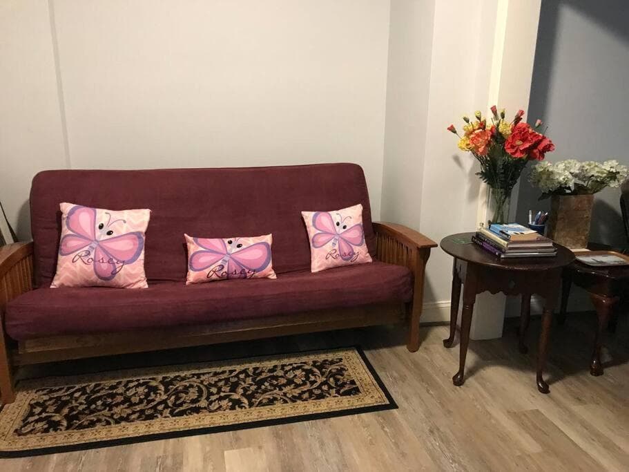 PENTAGON CITY SUPRLOCATION,5ppl,PRIVATE,METRO,PARK
