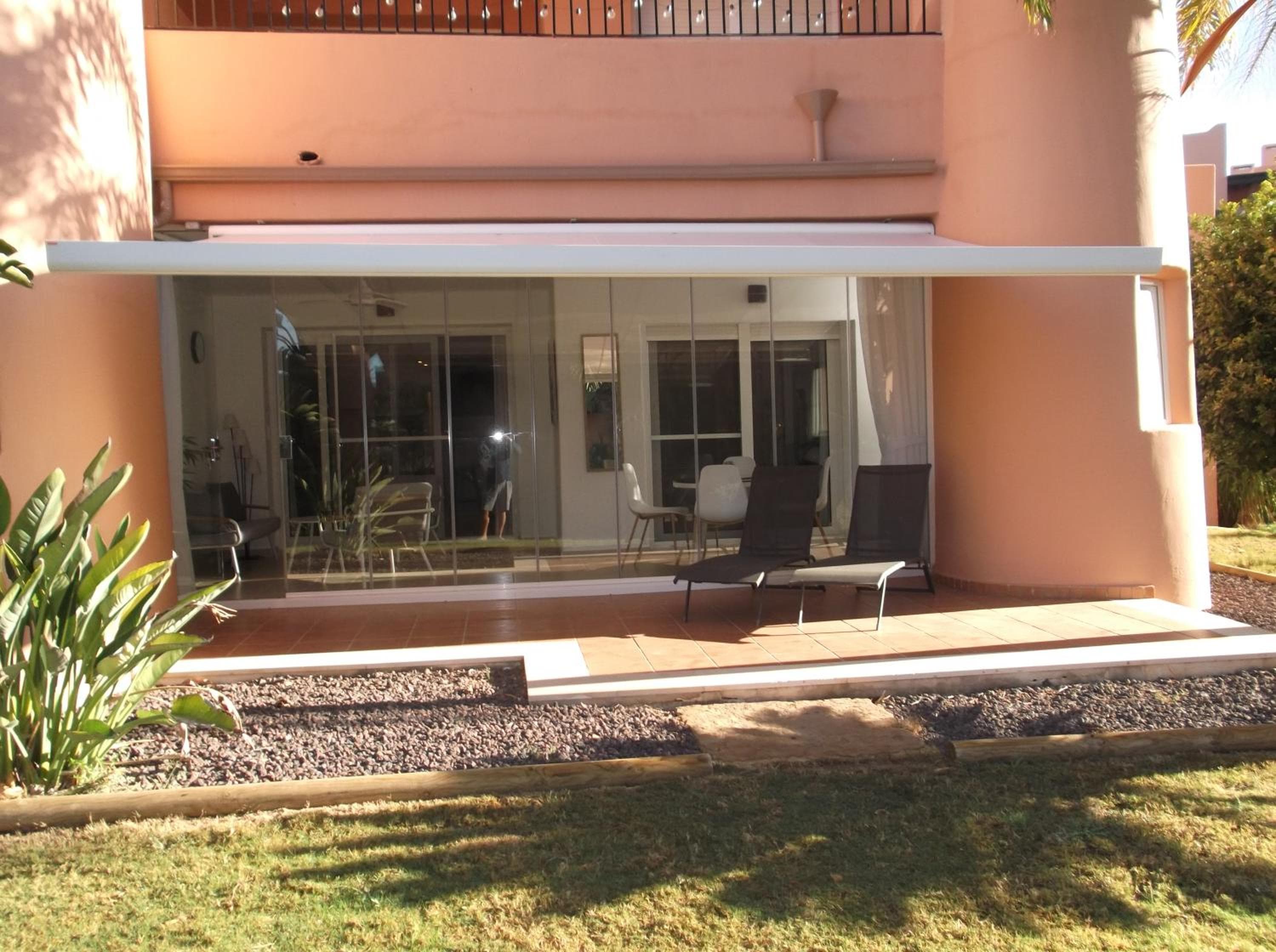 Superb luxurious groundfloor 1 bedroom app on Mar Menor golf resort