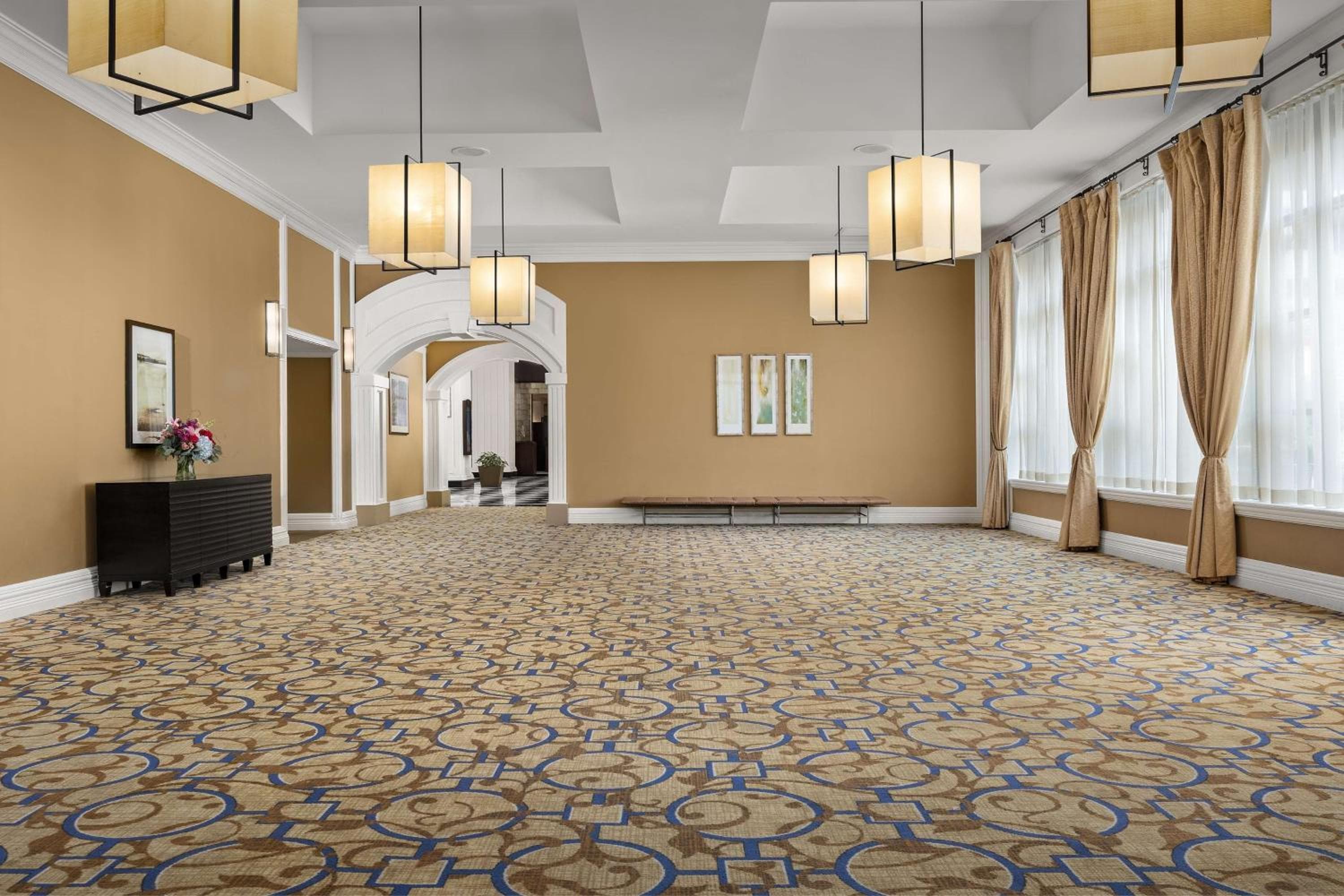 DoubleTree by Hilton Chicago O'Hare Airport-Rosemont