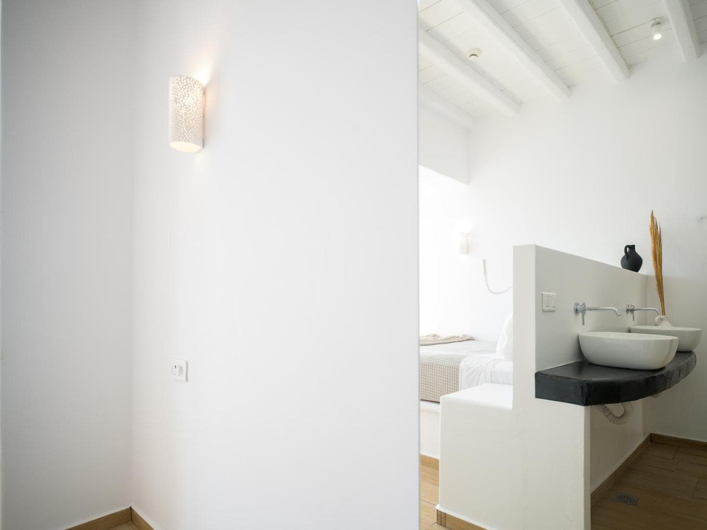 Arte & Mare Elia Luxury Suites and Villas