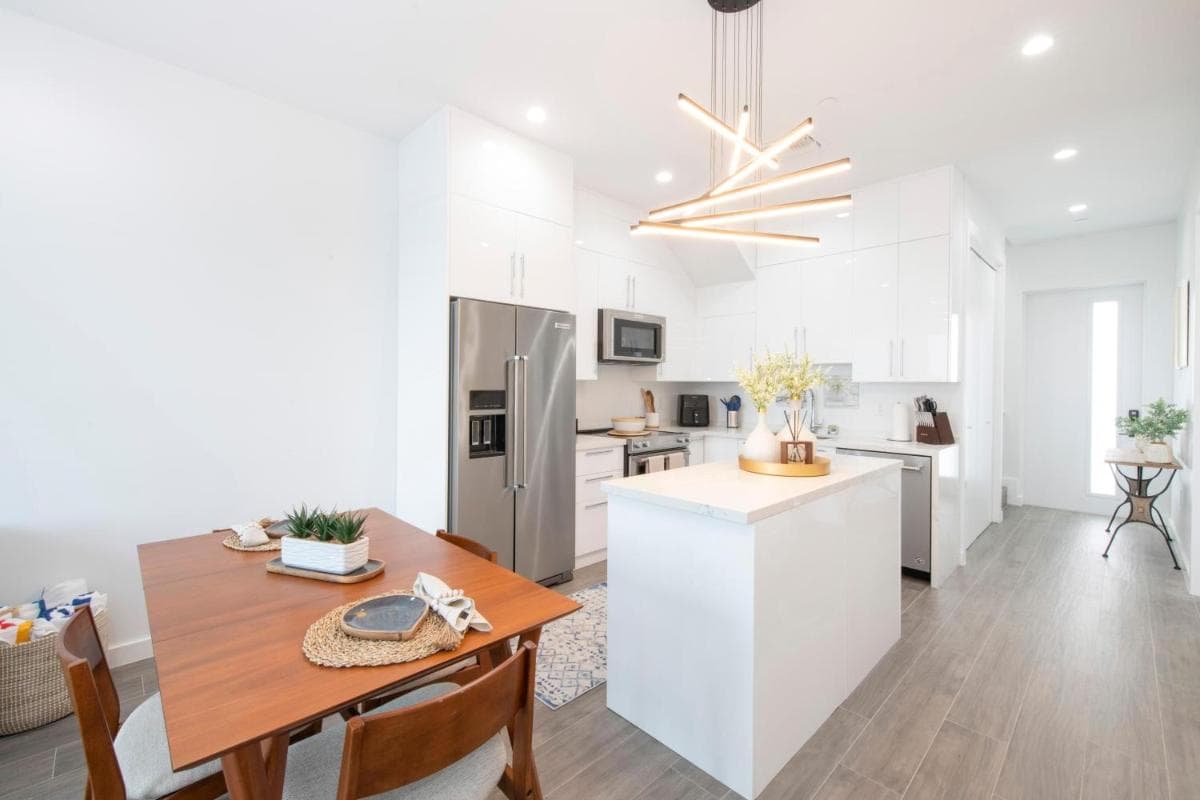 Allure #22 - Waterfront 3BR-3BA Condo with Pool