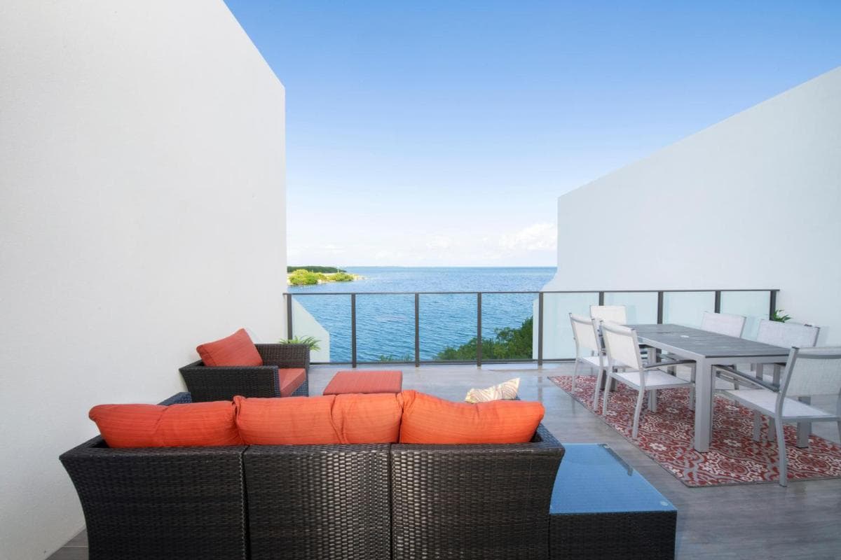 Allure #22 - Waterfront 3BR-3BA Condo with Pool