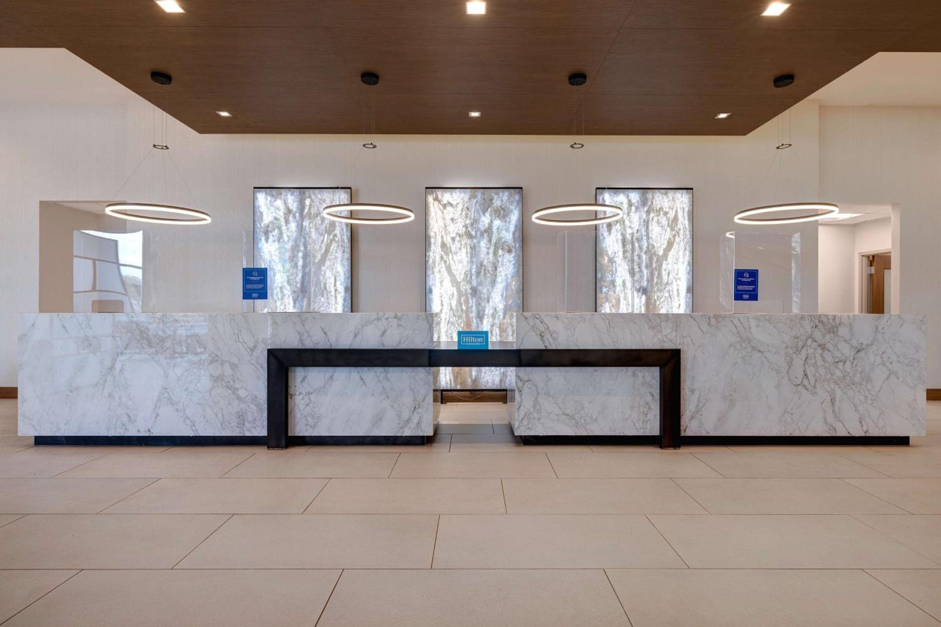 Hilton Garden Inn Anaheim Resort