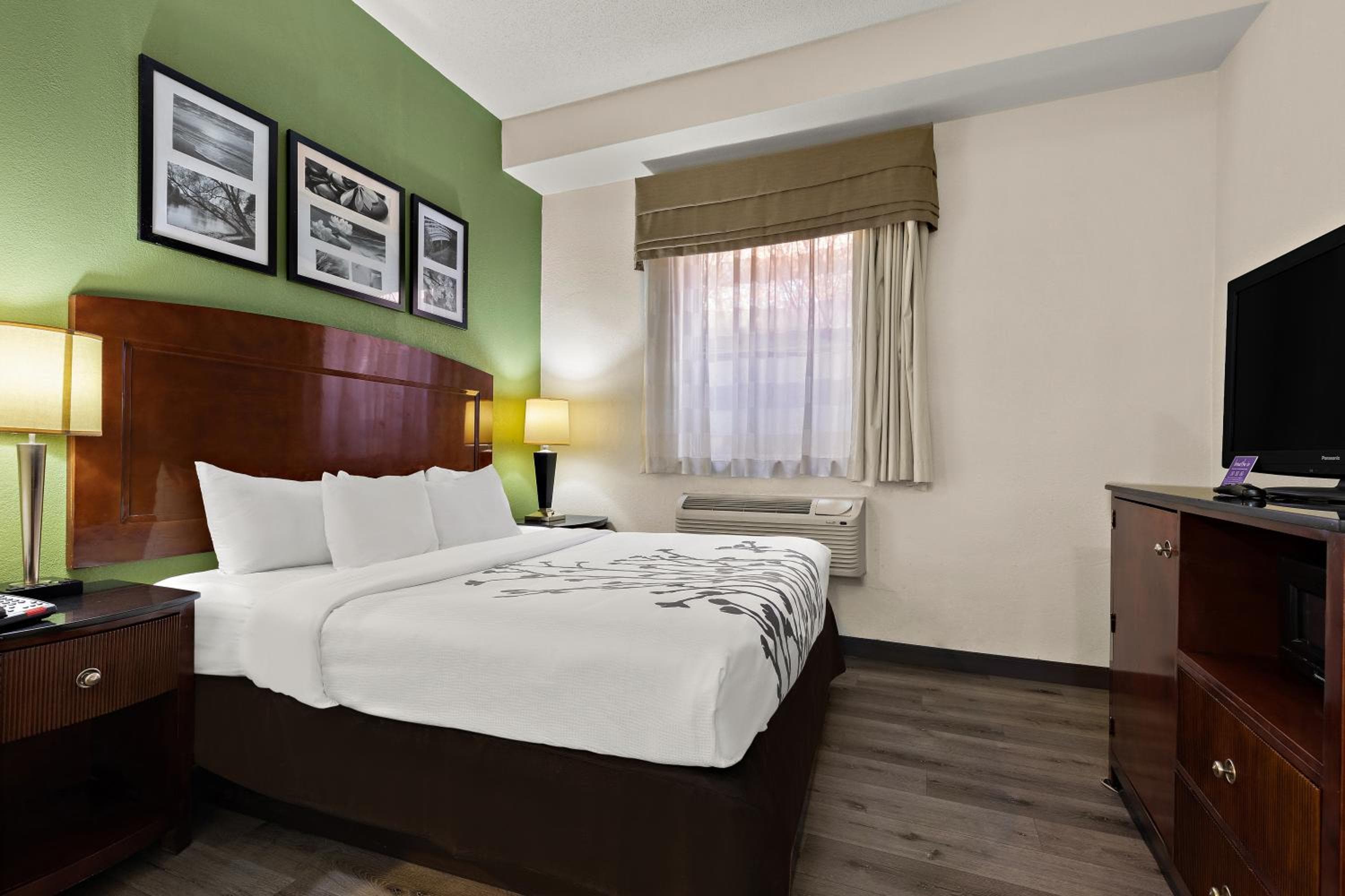 Sleep Inn & Suites near Joint Base Andrews-Washington Area
