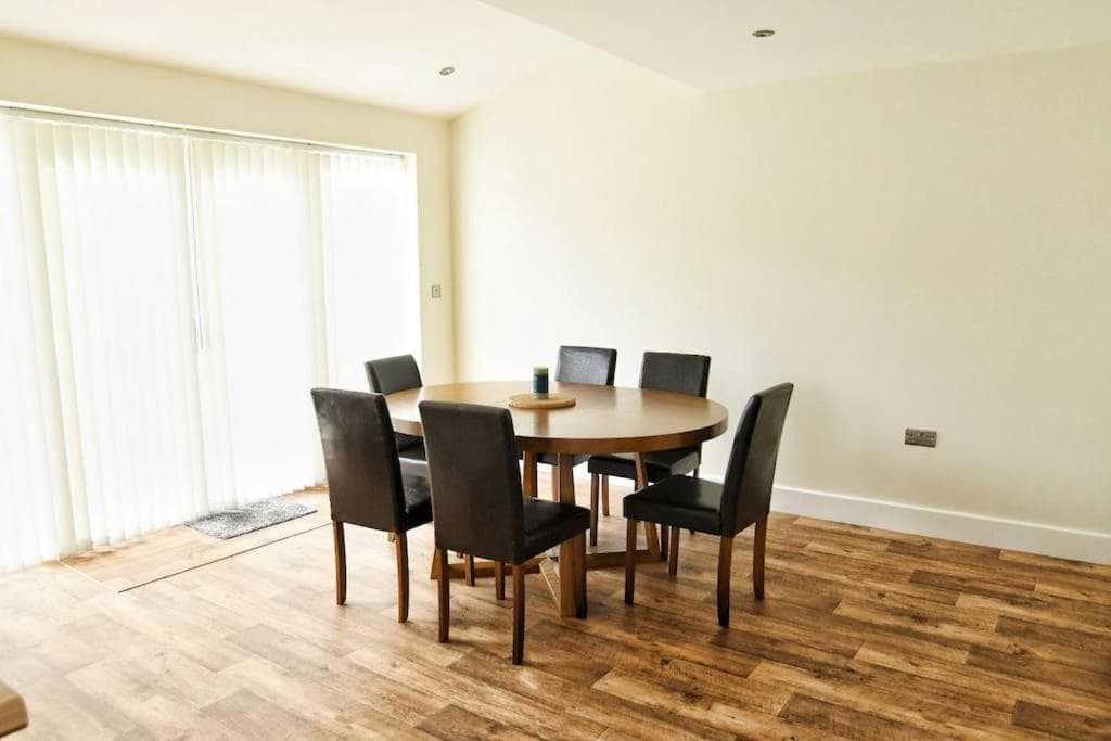 3BD Gem in the Heart of Barnetby Le Wold
