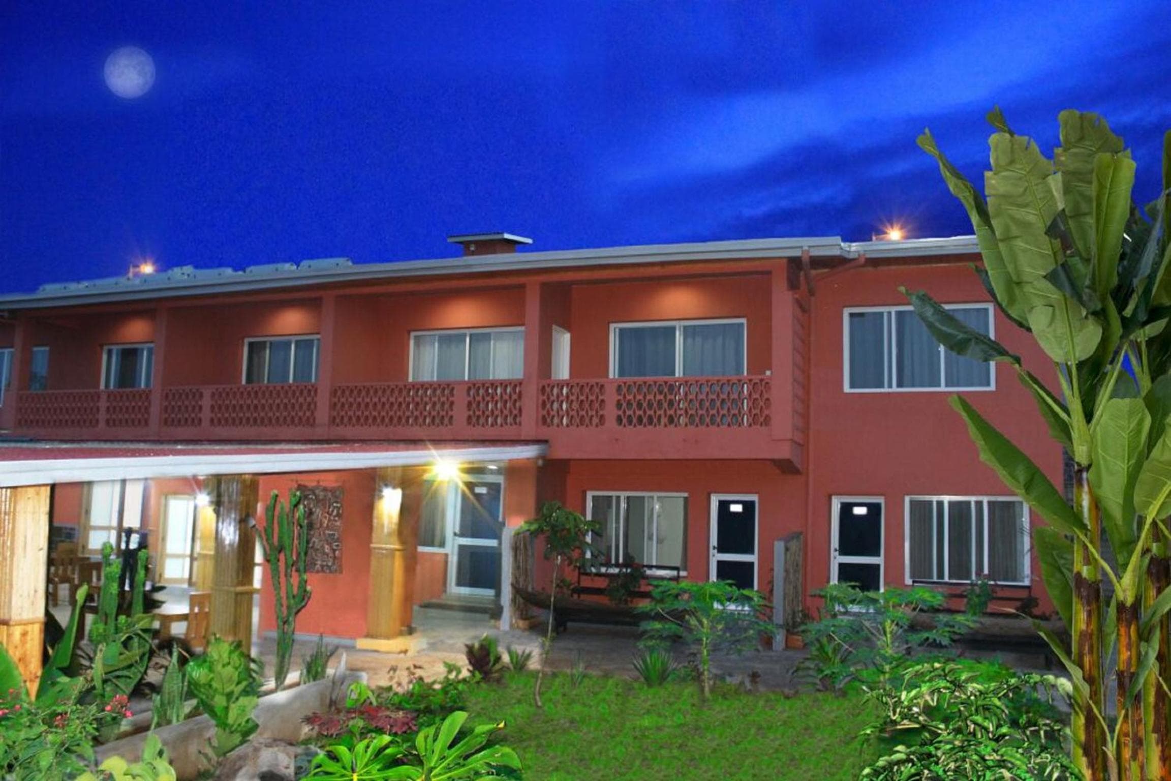 5 Swiss Hotel