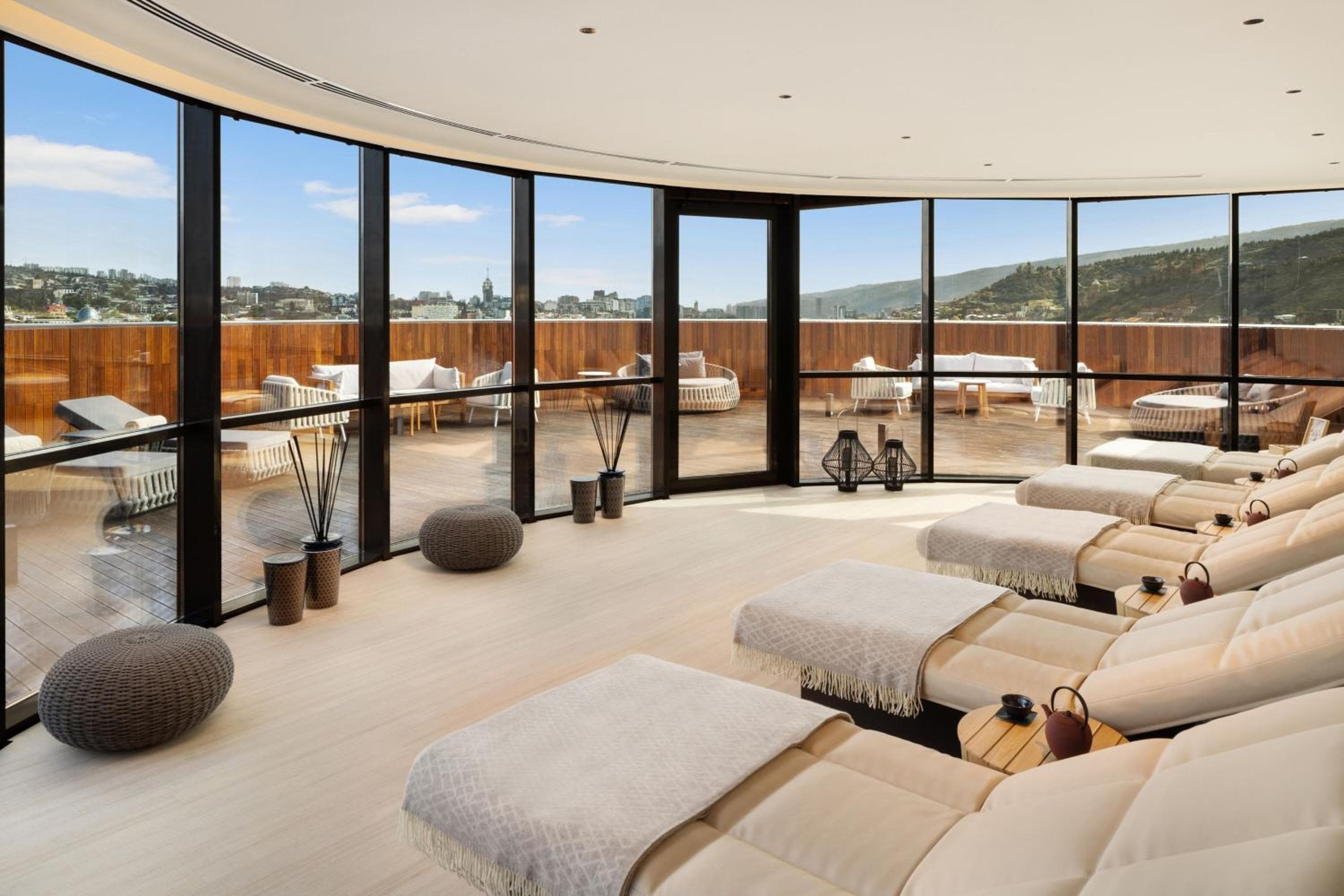 Paragraph Freedom Square, a Luxury Collection Hotel, Tbilisi