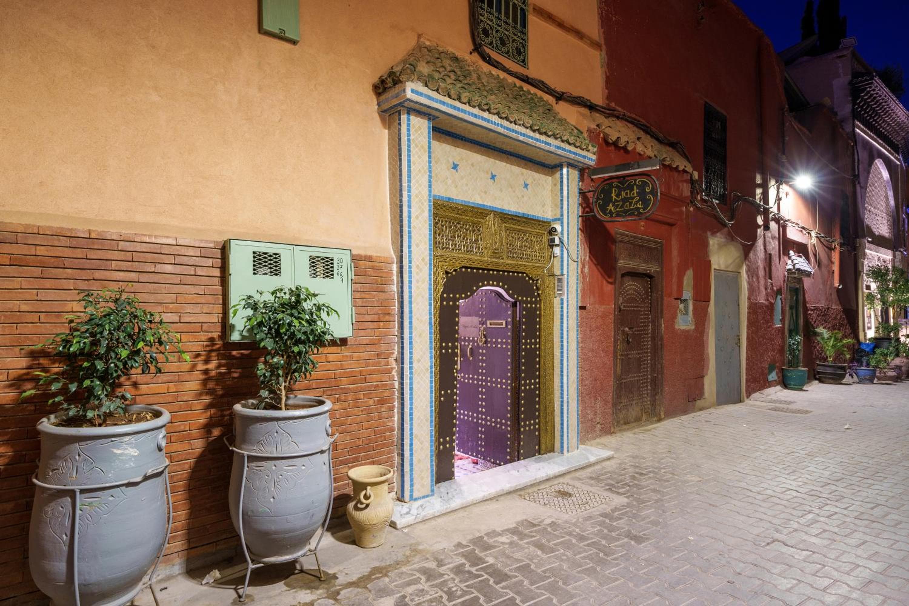 Riad Azalia