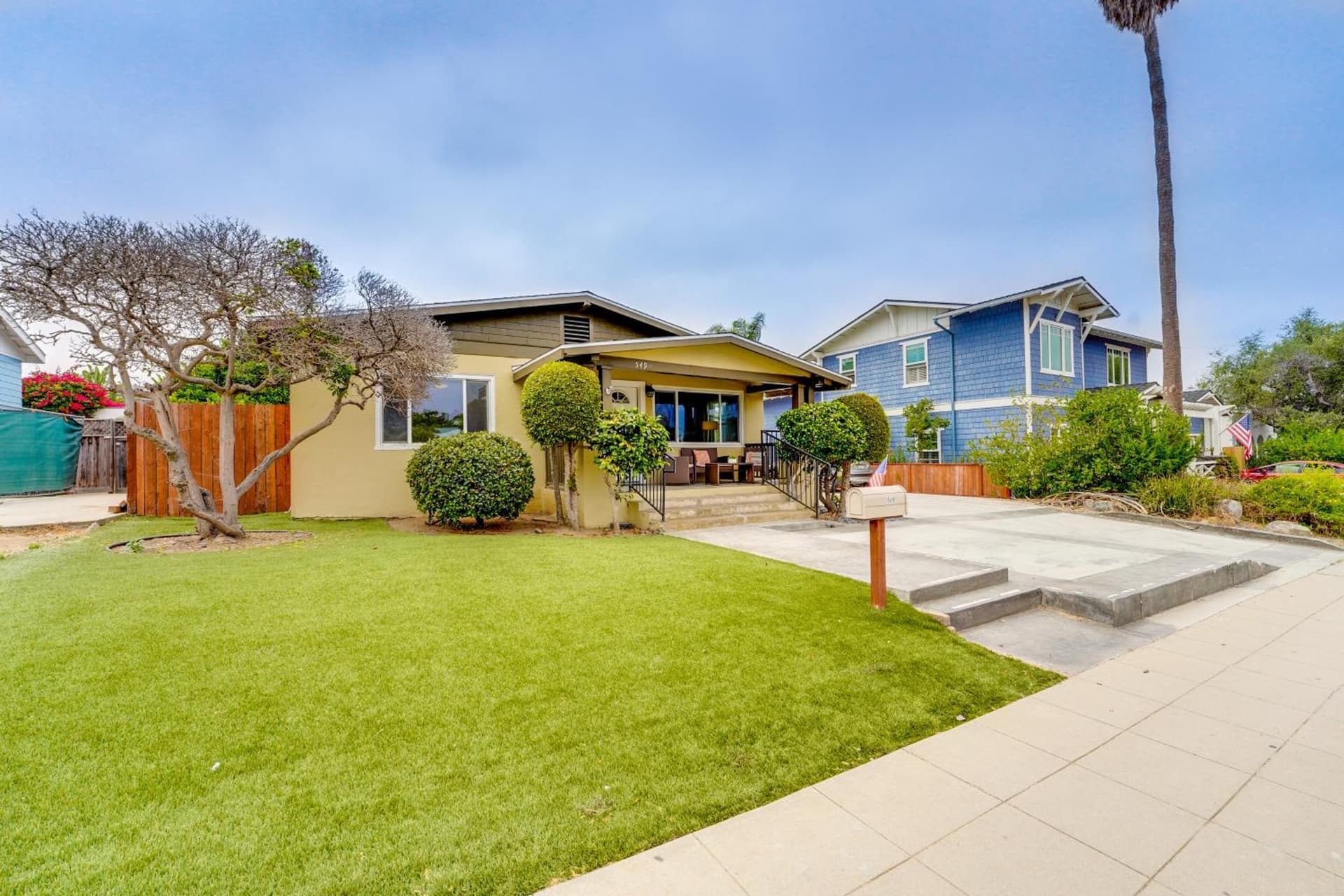 La Jolla Oasis - Pet Friendly, Large Backyard, Walk2Beach & Location!