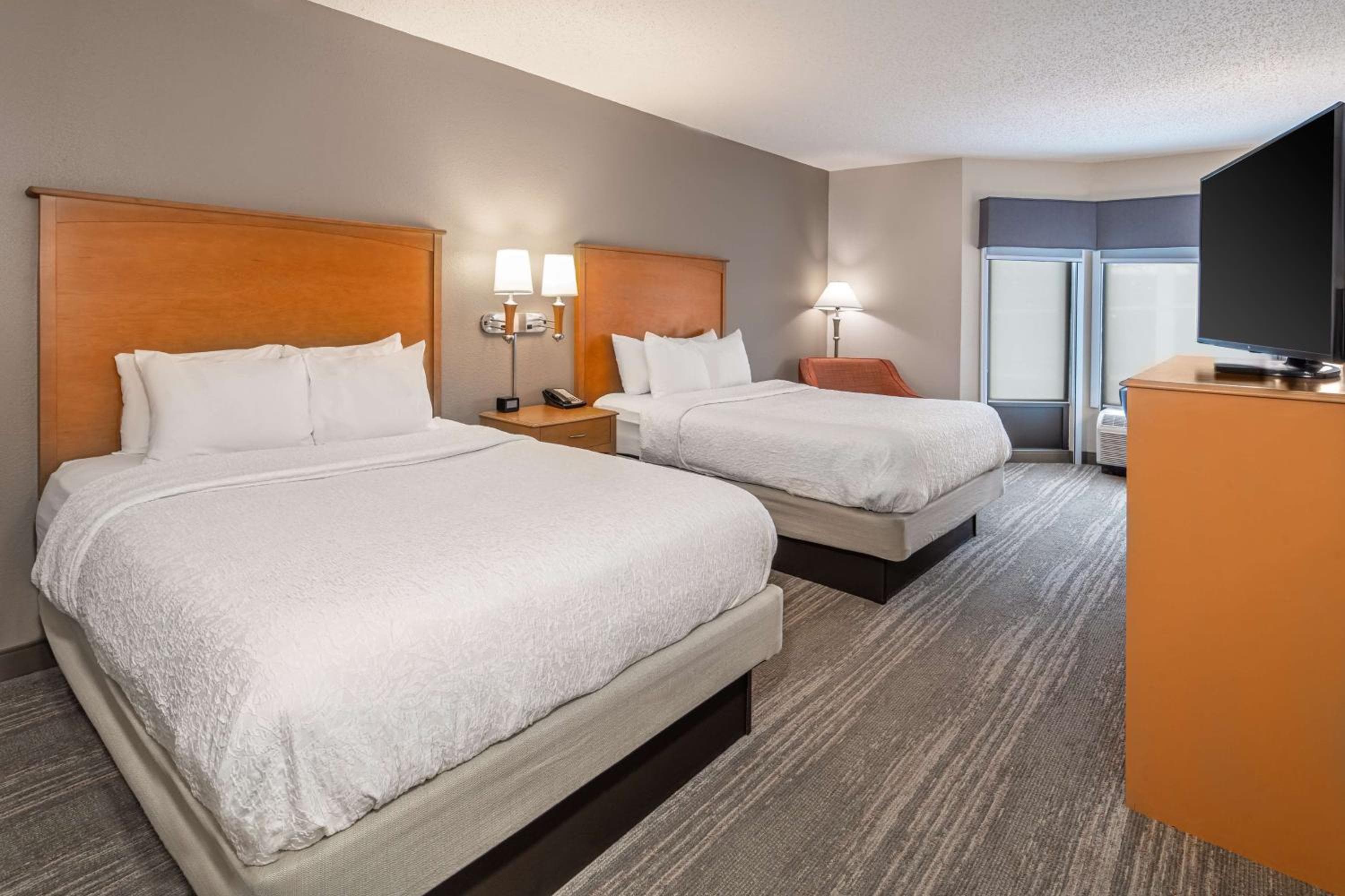 Hampton Inn & Suites Nashville-Vanderbilt-Elliston Place