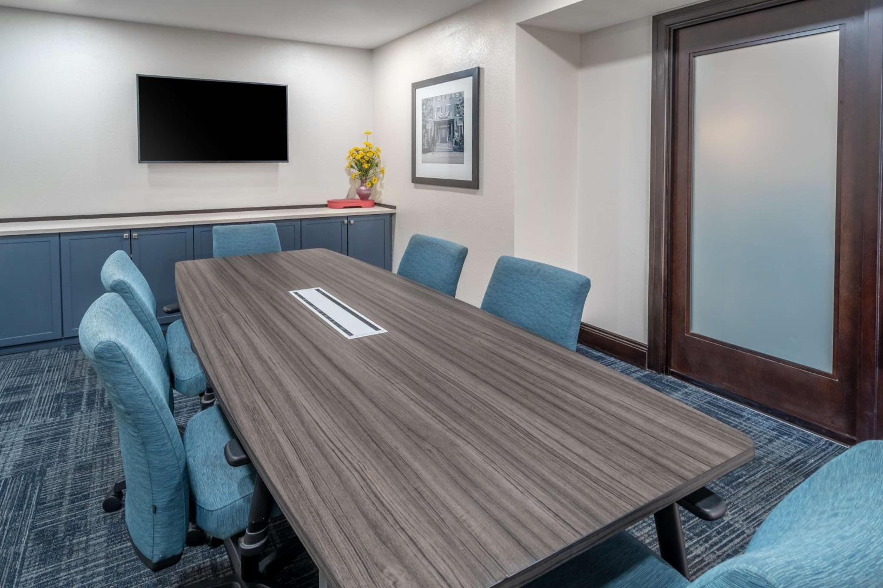 Hampton Inn & Suites Nashville-Vanderbilt-Elliston Place