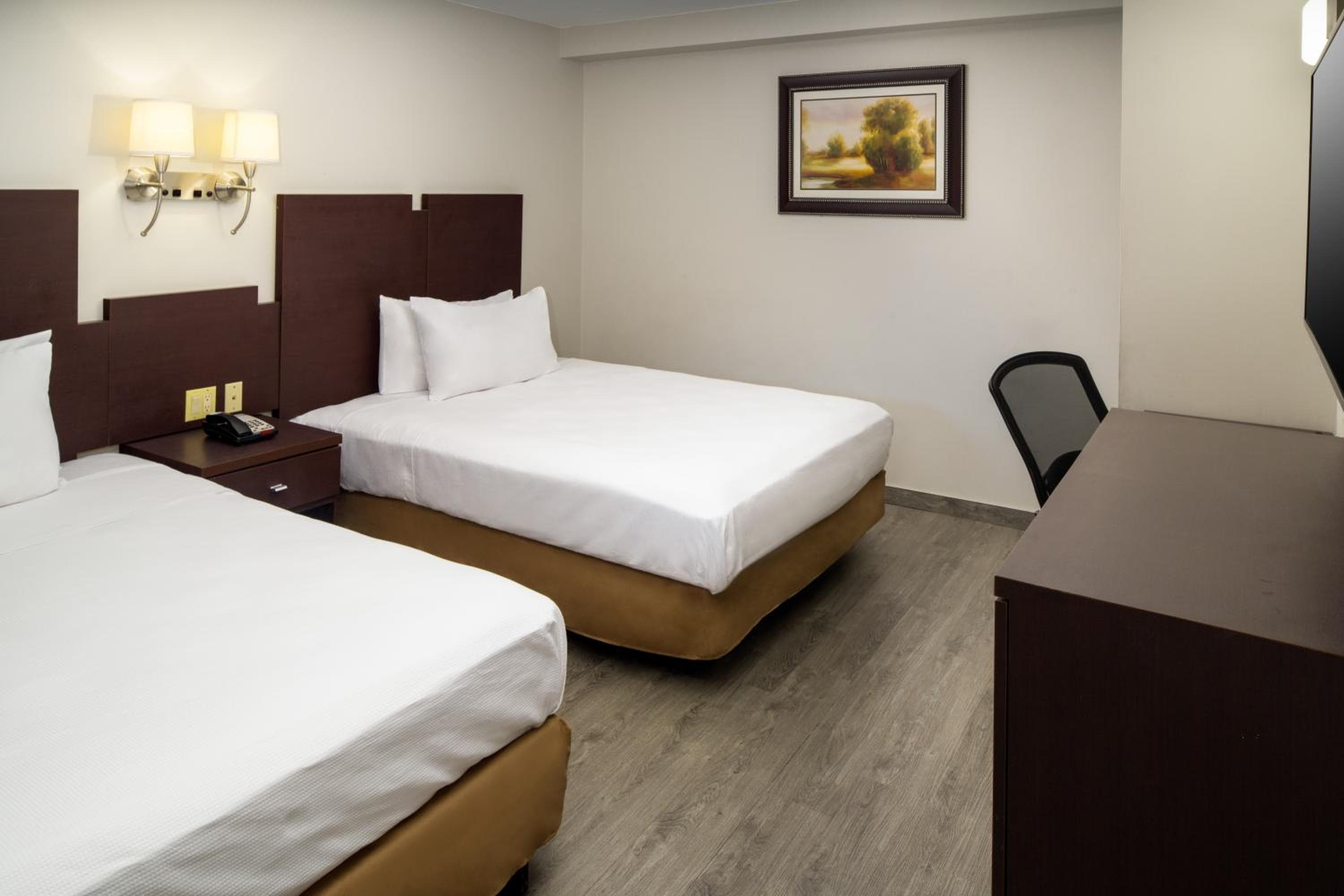 Skyview Motel