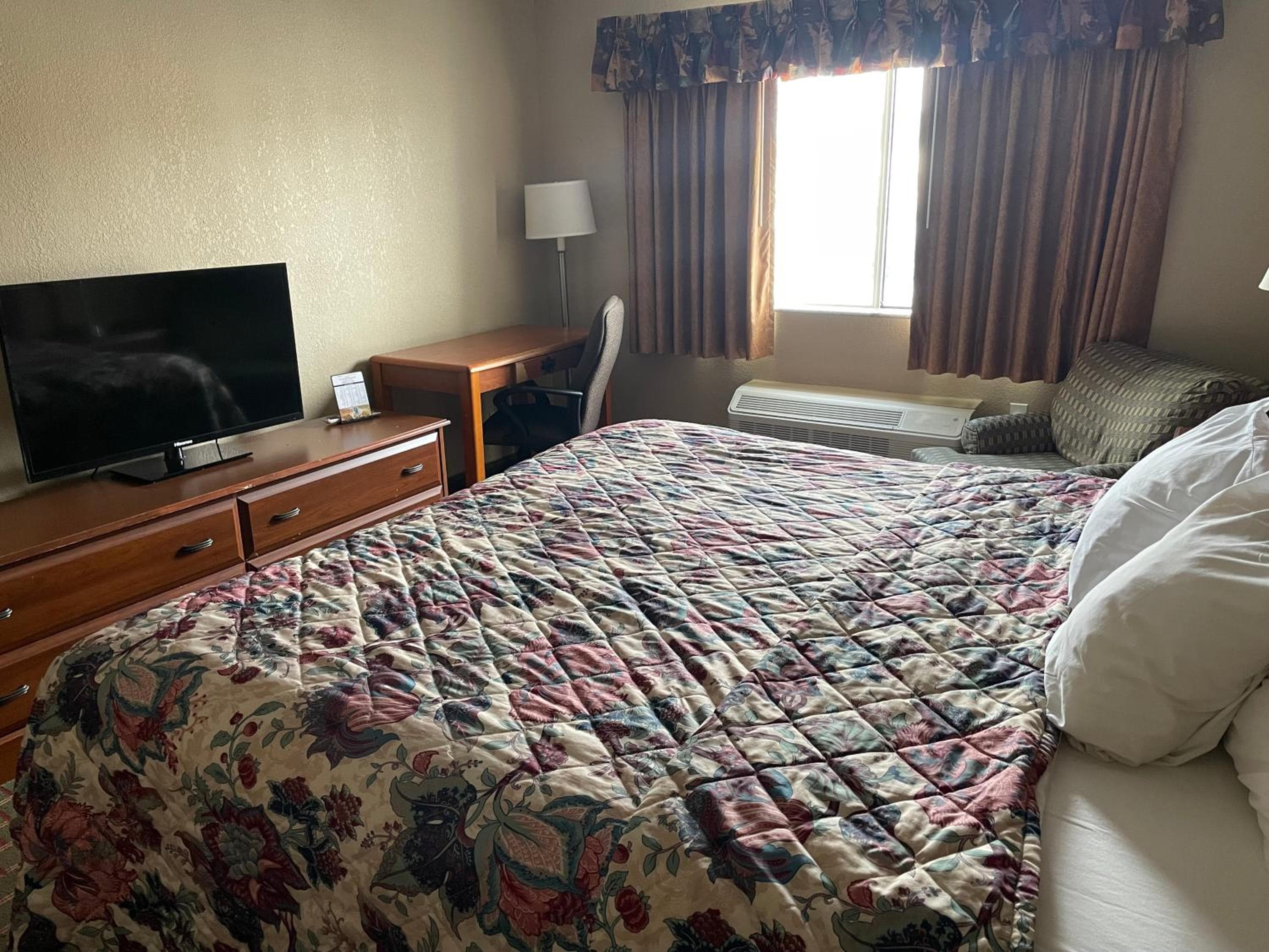 Days Inn by Wyndham Sault Ste Marie MI