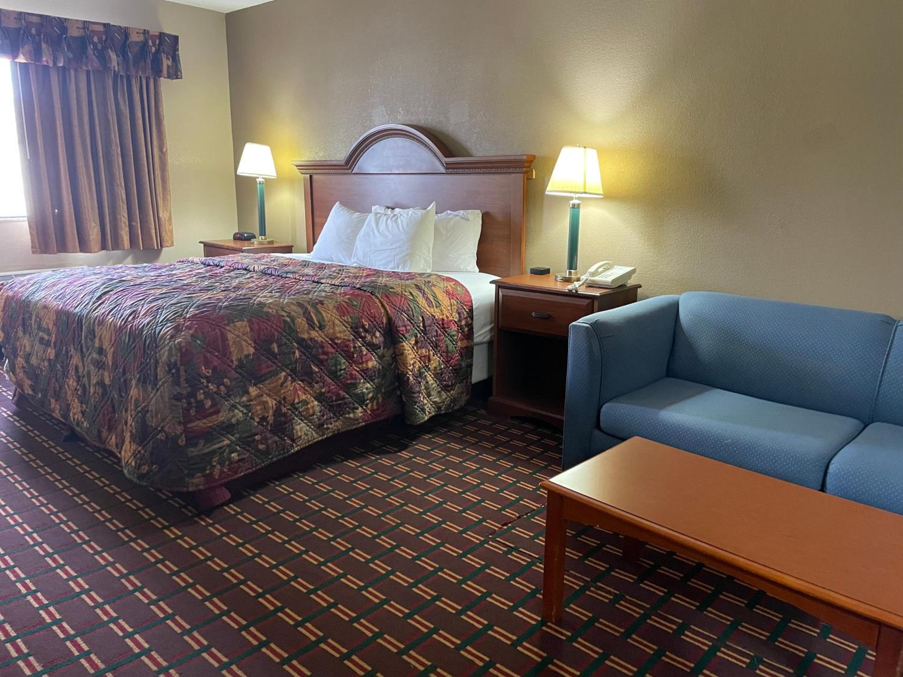 Days Inn by Wyndham Sault Ste Marie MI